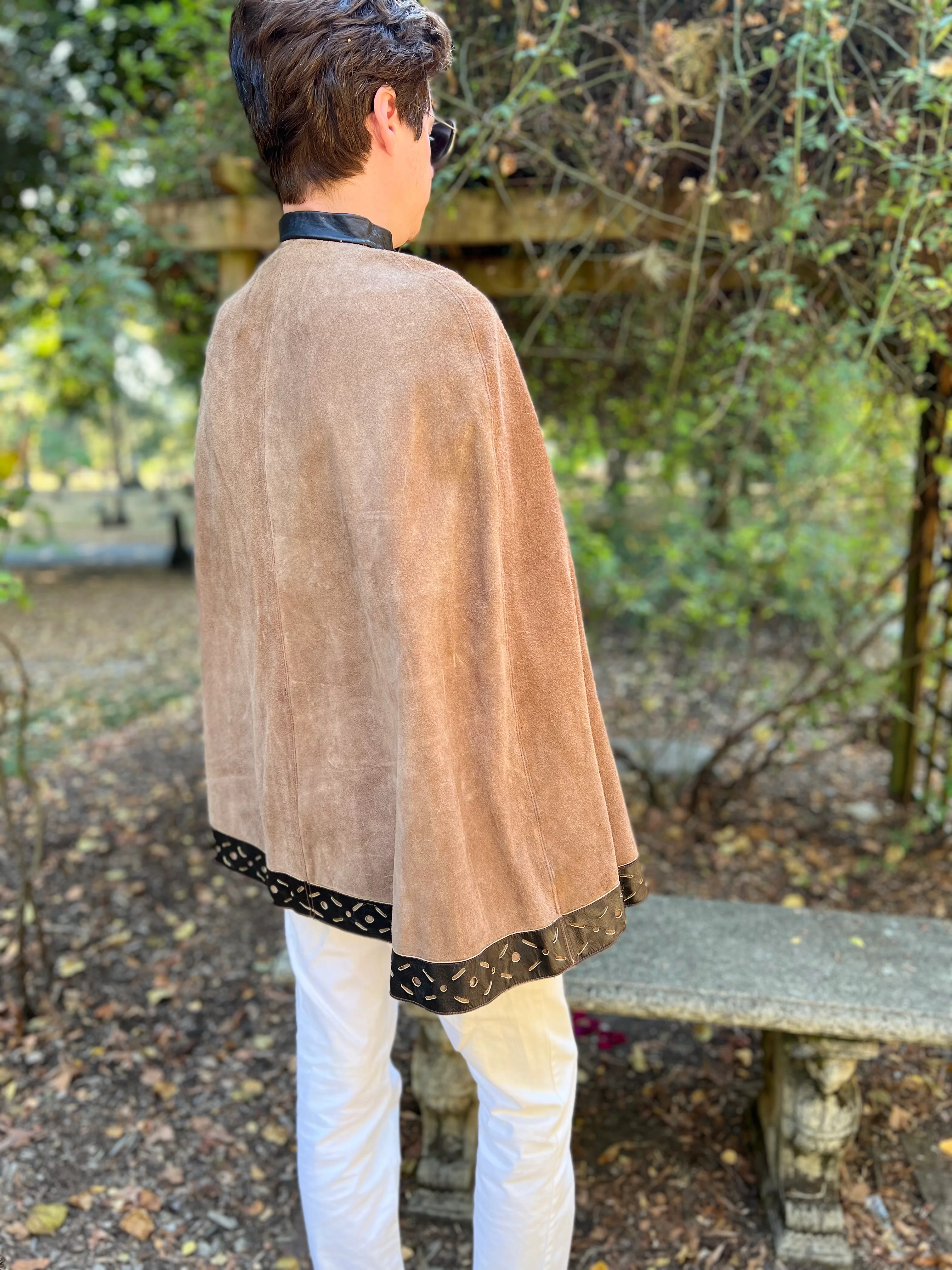 60s/70s Suede Cape Poncho - Image 4