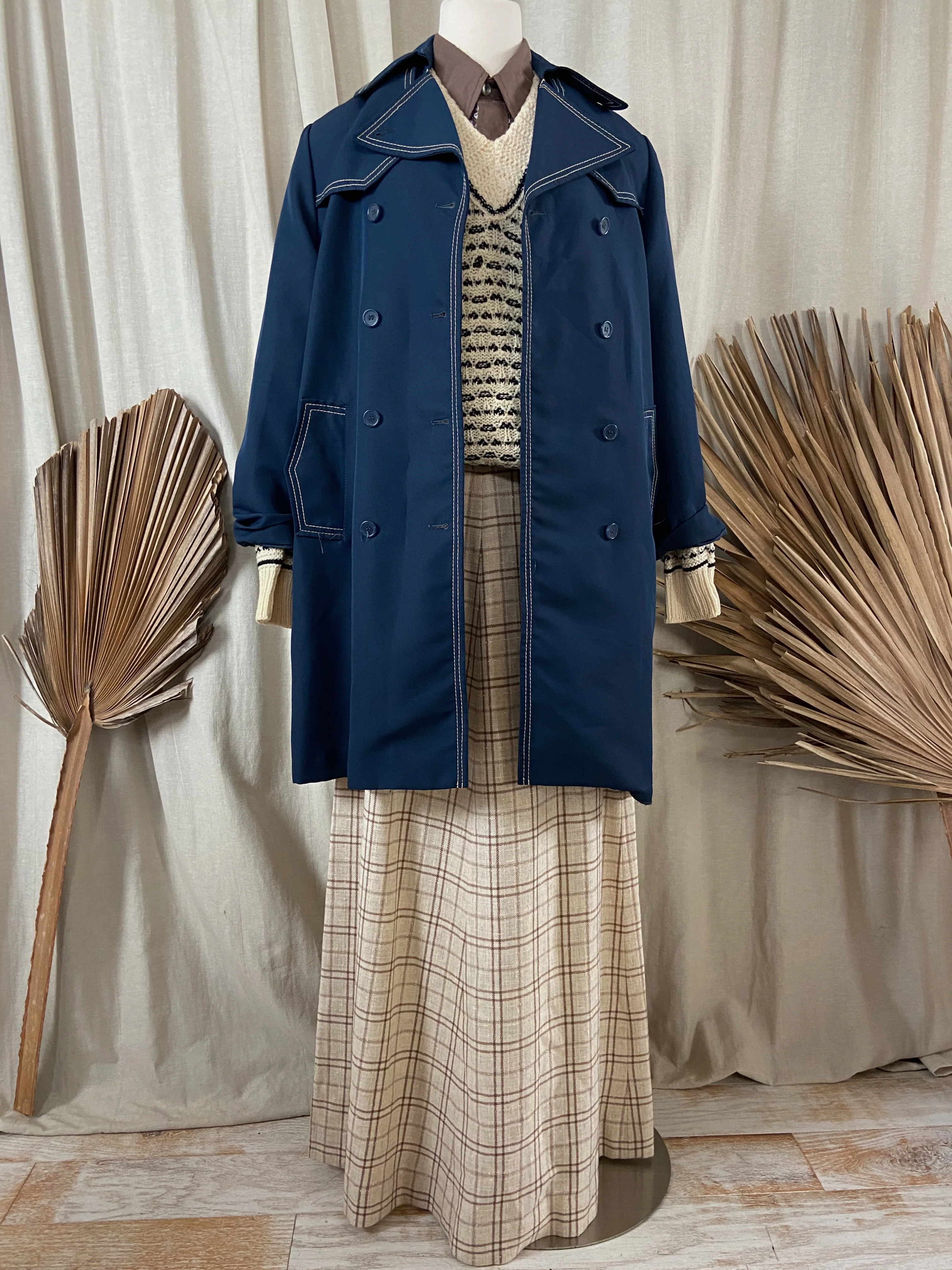 60s/70s Timeless Trench Coat In Navy With Contrast Stitch By Jcpenny - Image 9