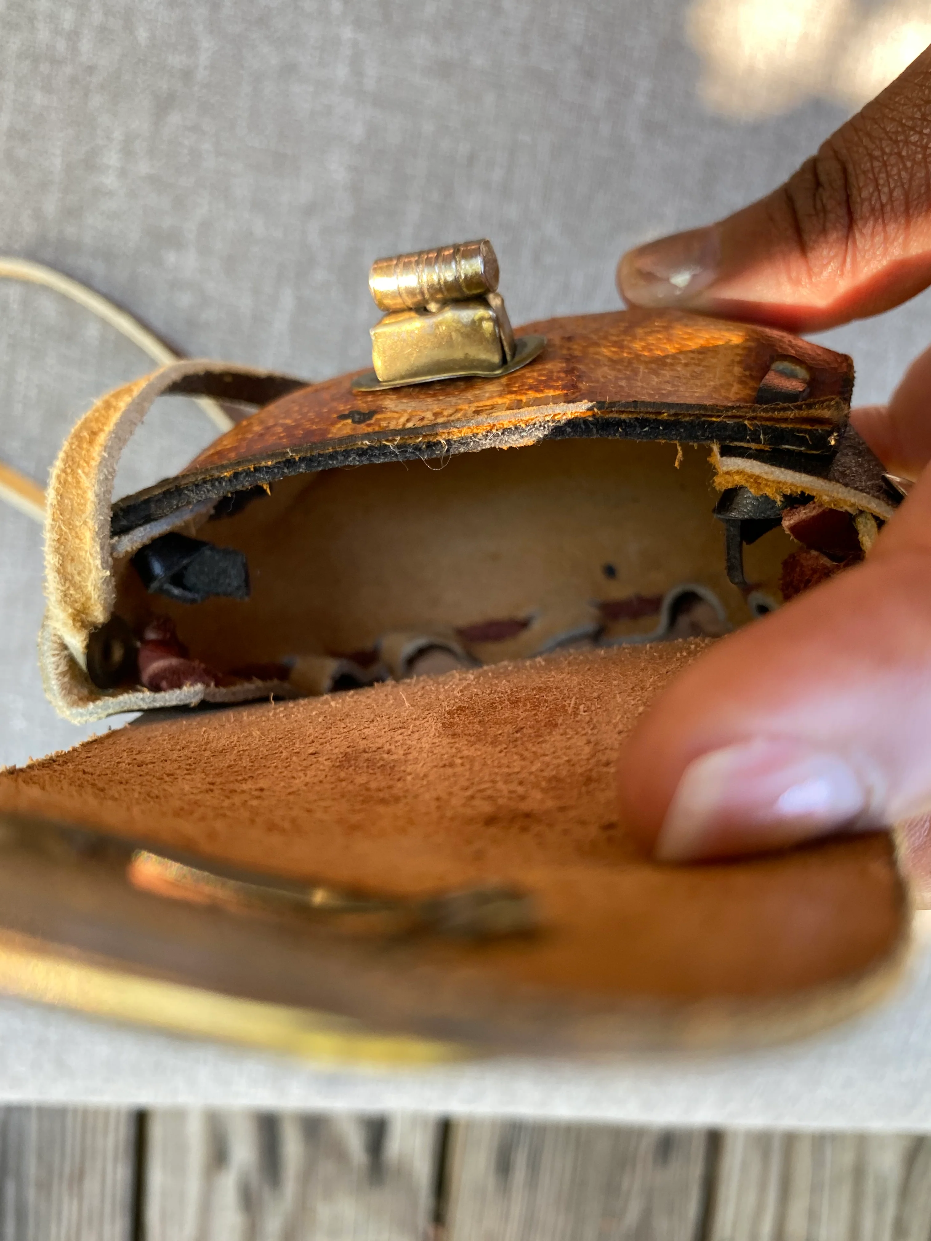 60s/70s Tooled Leather Mexico Mini Purse - Image 8