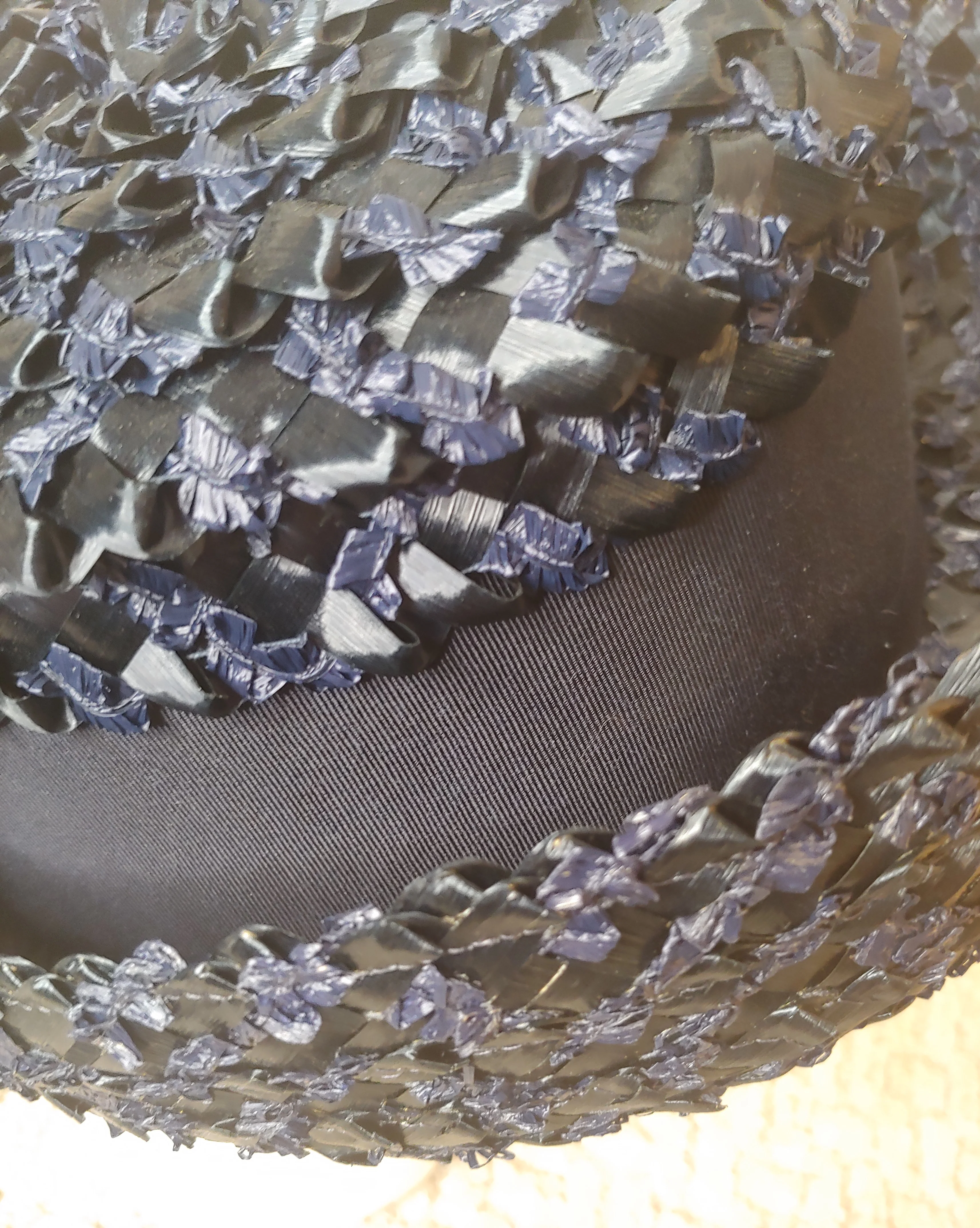 60s/70s Vintage 60s 70s Navy Blue Straw And Ribbon Hat - Image 5