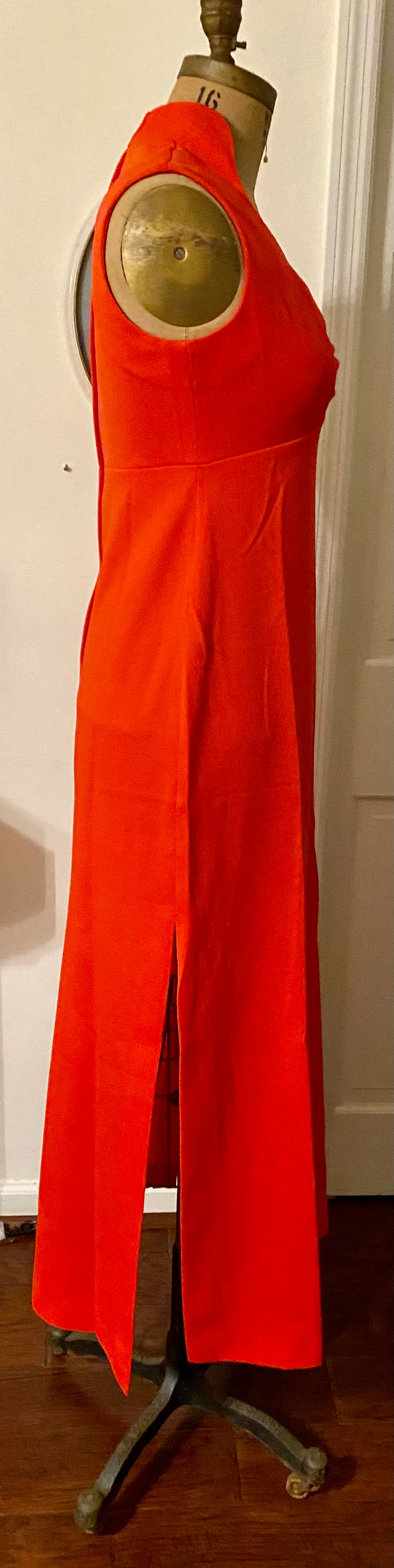 60s/70s Vtg Holiday Red Fitted Maxi Dress Gown W Collar - Image 6