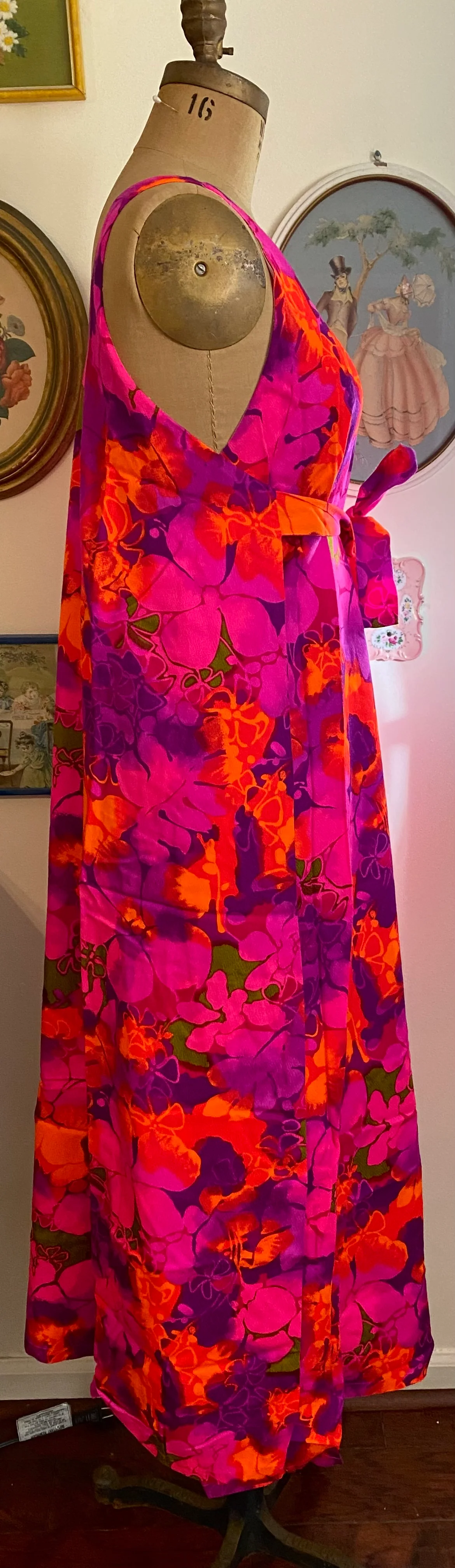 60s/70s Vtg Psychedelic Flower Hawaiian Maxi Wrap Dress By Made In Hawaii Style 535 - Image 3