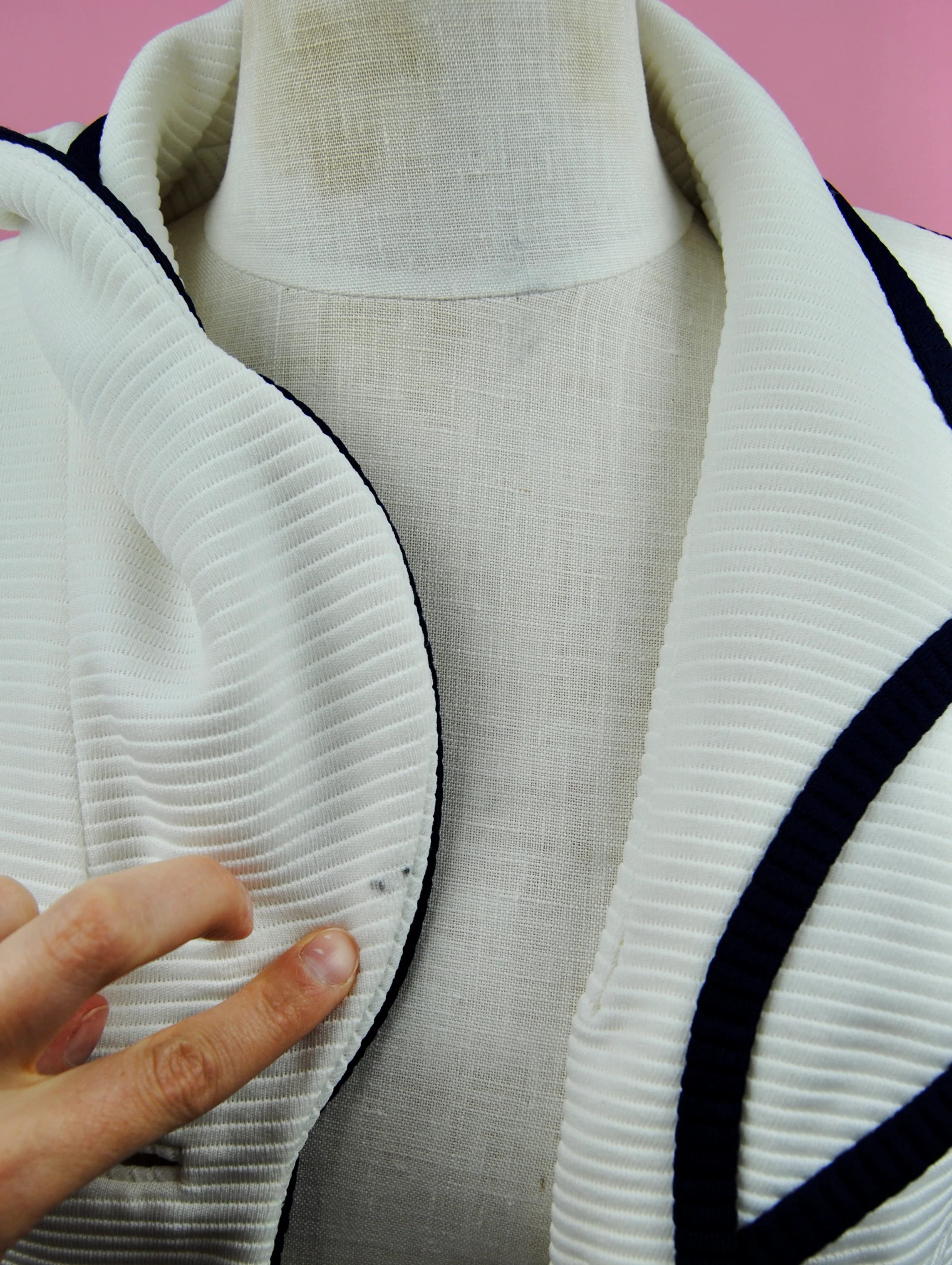 60s/70s White And Blue Chic Poly Knit Pant Suit Set By Lilli Ann - Image 19