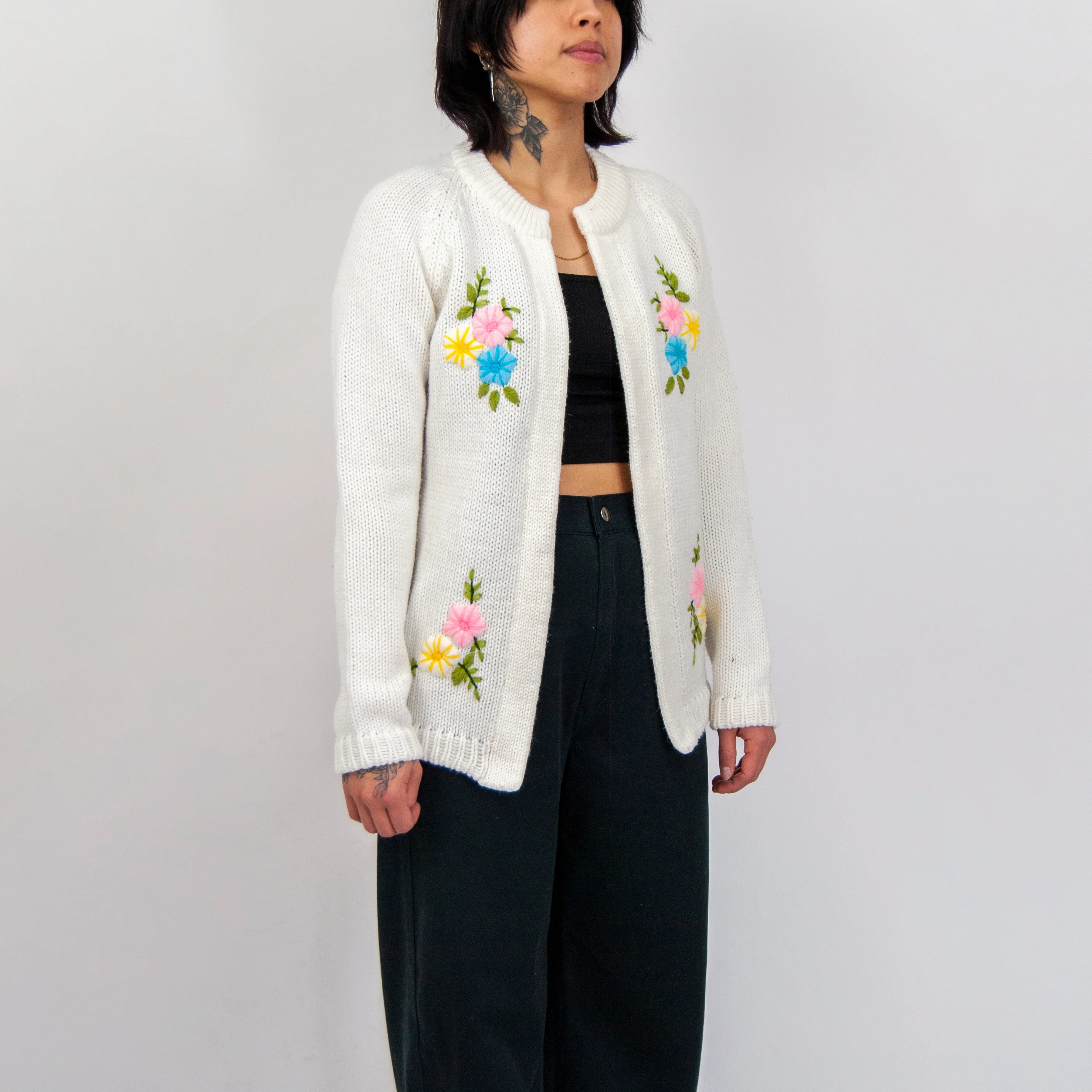 60s/70s White Embroidered Floral Cardigan By Miss Holly - Image 3