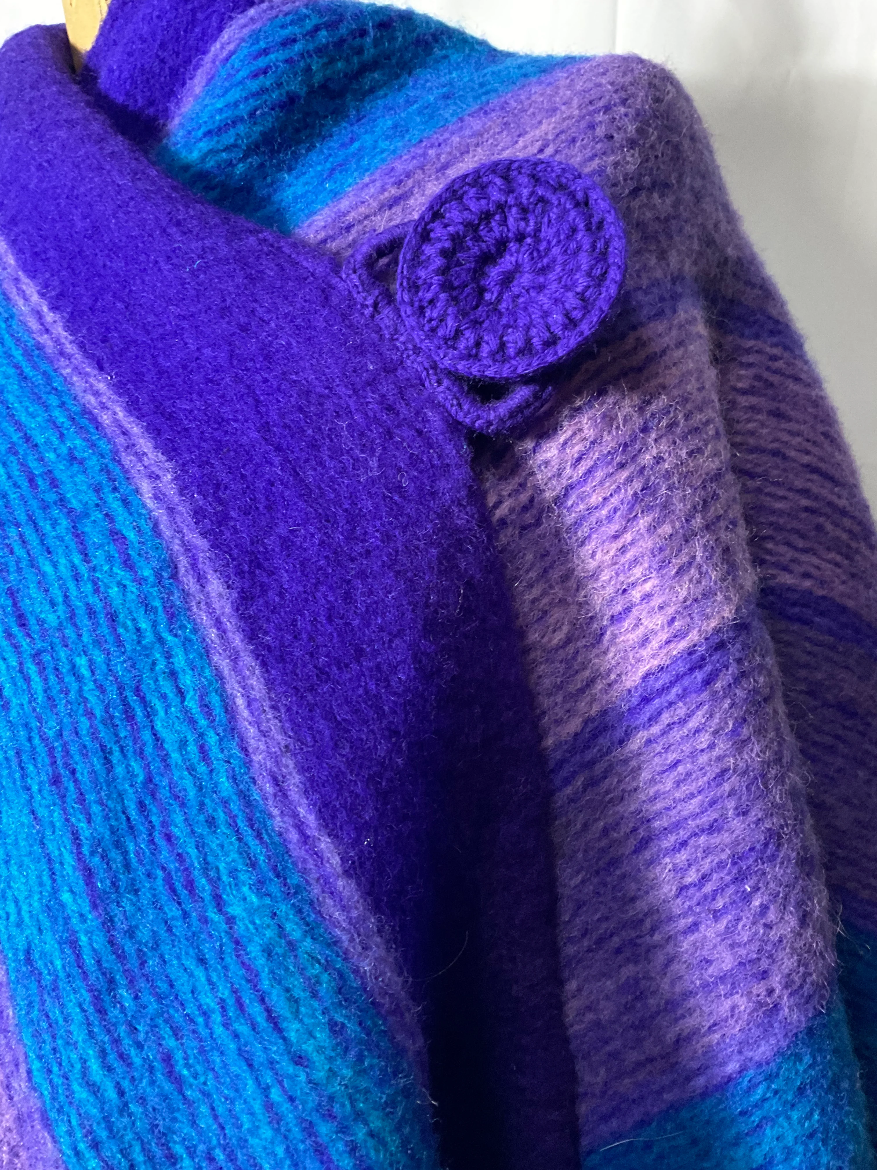 60s/70s Electric Purple And Teal Amazing Heavy Wool Poncho - Image 7