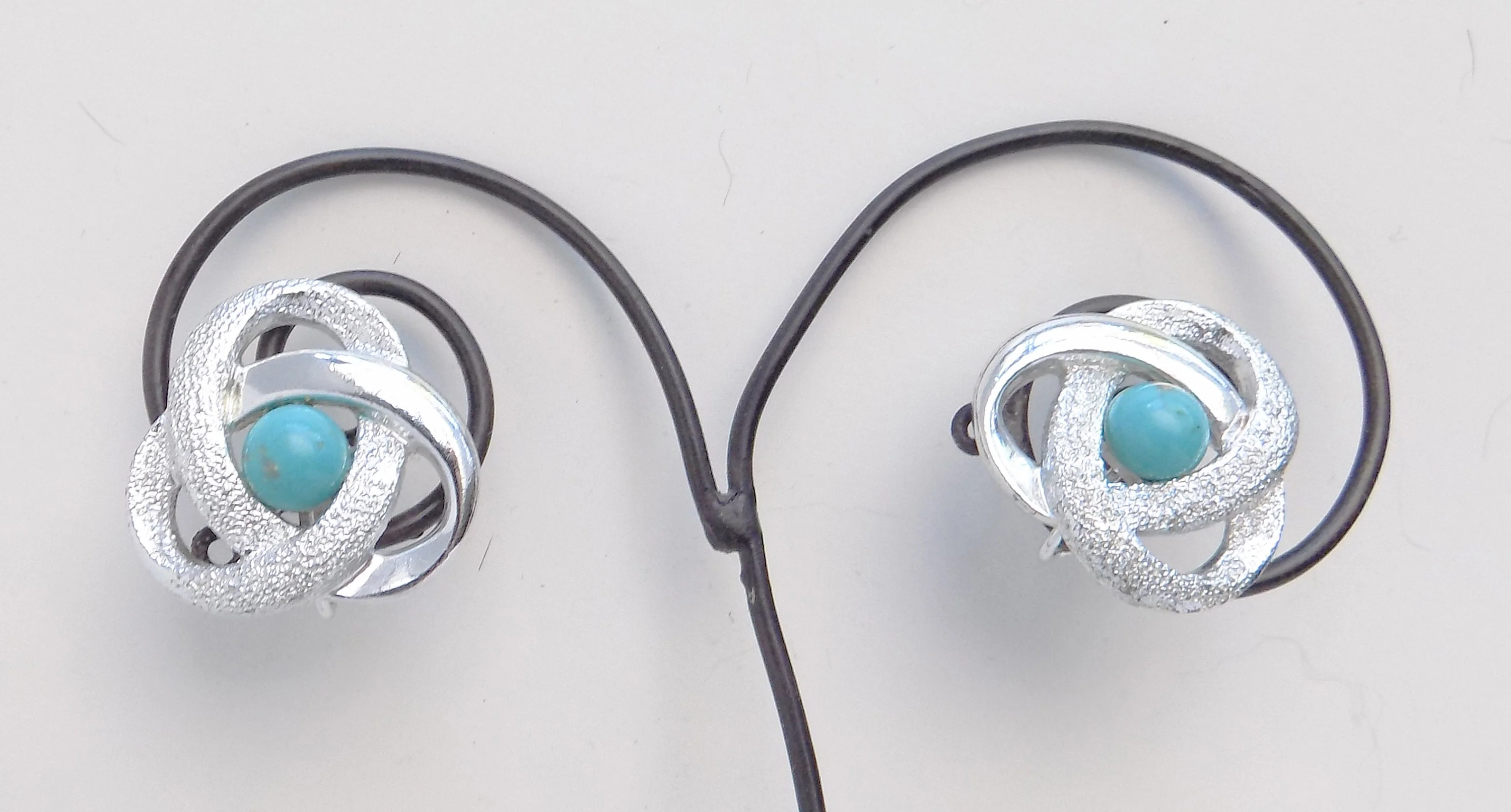 60s Atomic Clip-On Earrings Turquoise Silver Tone Molecular Science 1 Inch by Sarah Covington - Image 3