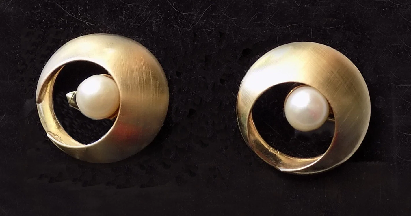 60s Atomic Textured Cuff Links Set with Costume Pearls James Bond - Image 2