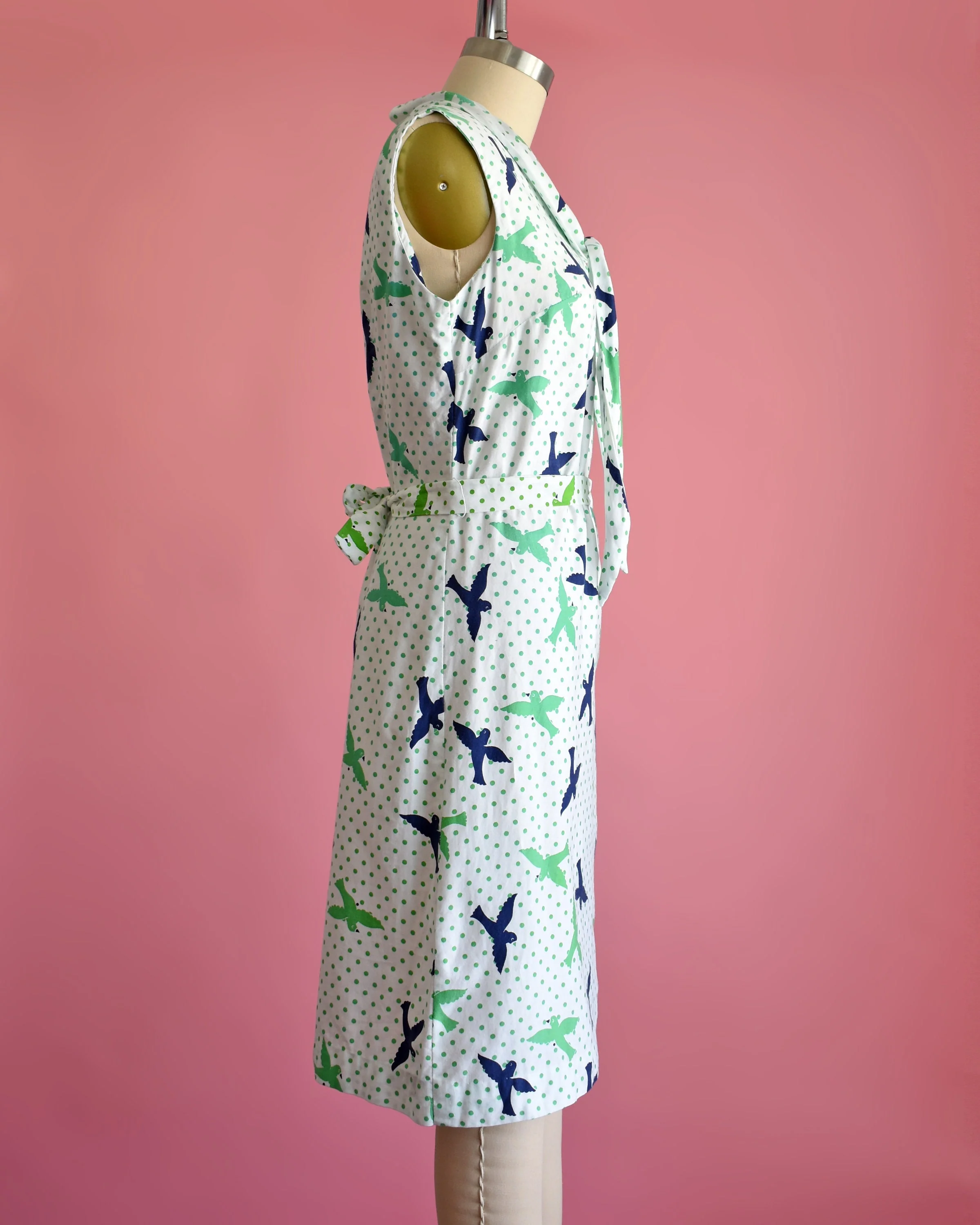 60s Bird Print Dress Vintage 60s Dress, White Blue and Green Polka Dot Novelty Print Dress with Ascot Bow, Medium - Image 4
