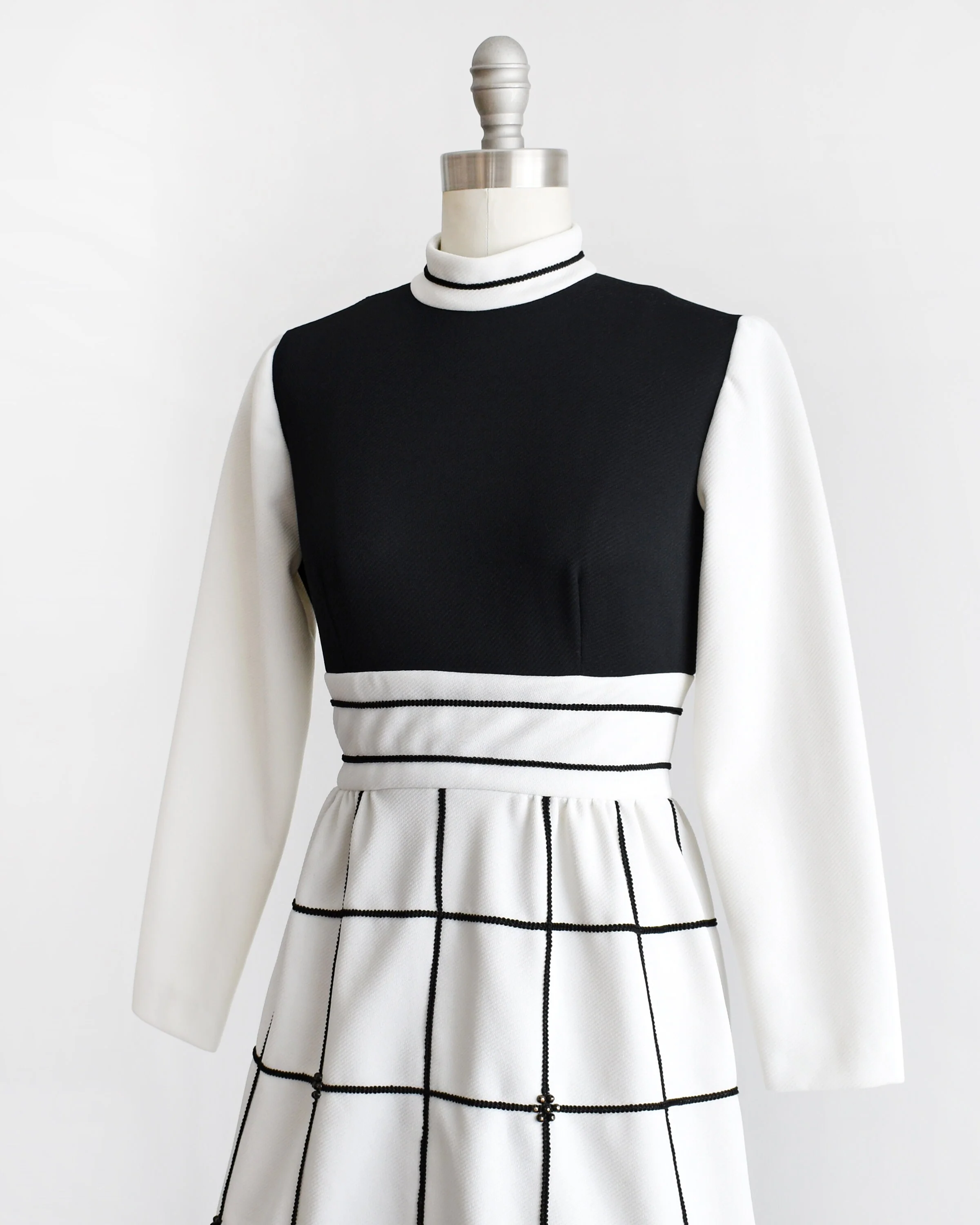 60s Black and White Mod Dress Vintage 60s Dress Mod Scooter Mini Dress, Xs by Peck & Peck - Image 5