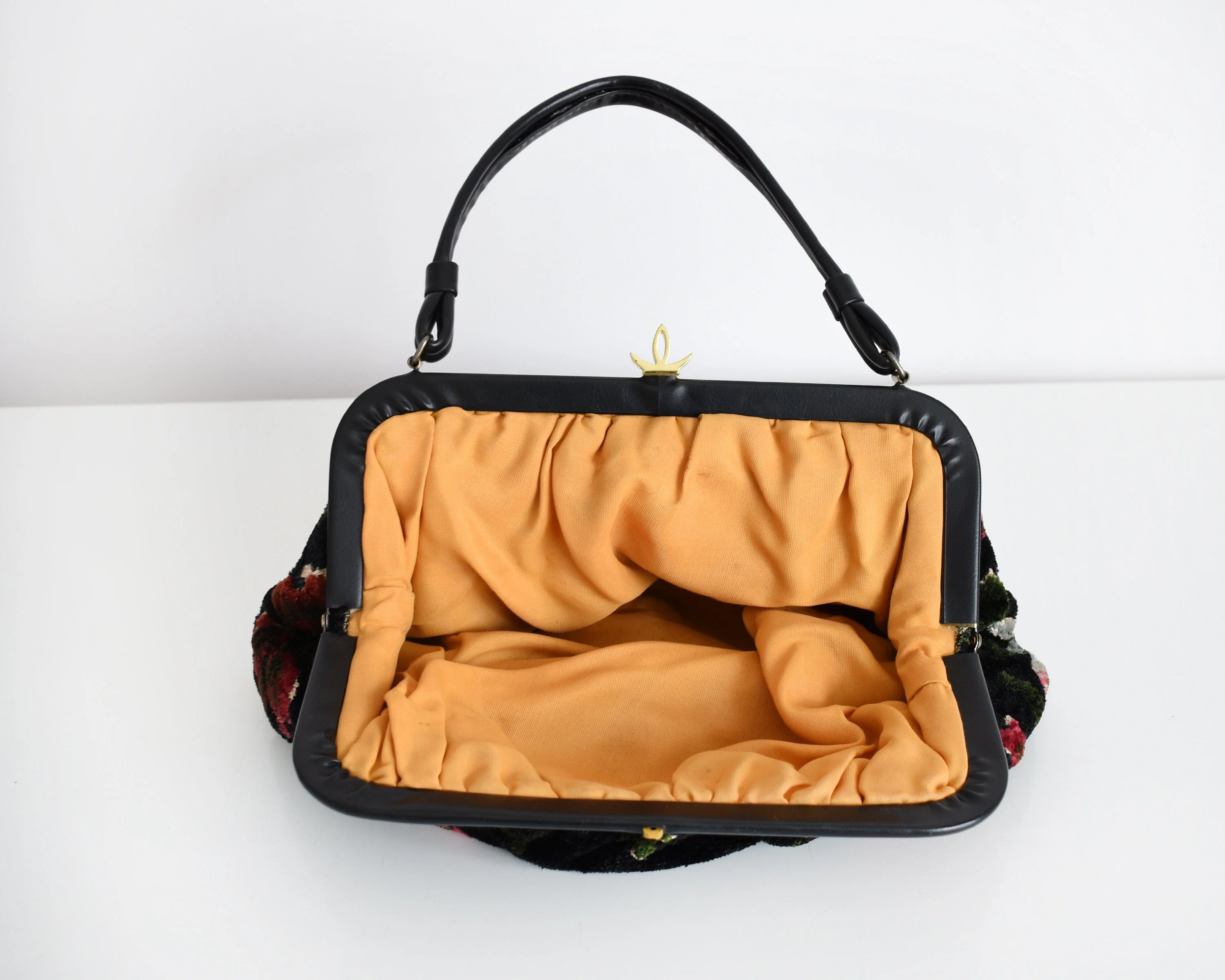 60s Black Floral Tapestry Purse Vintage 60s Handbag, Velvet Chenille Carpet Bag - Image 7