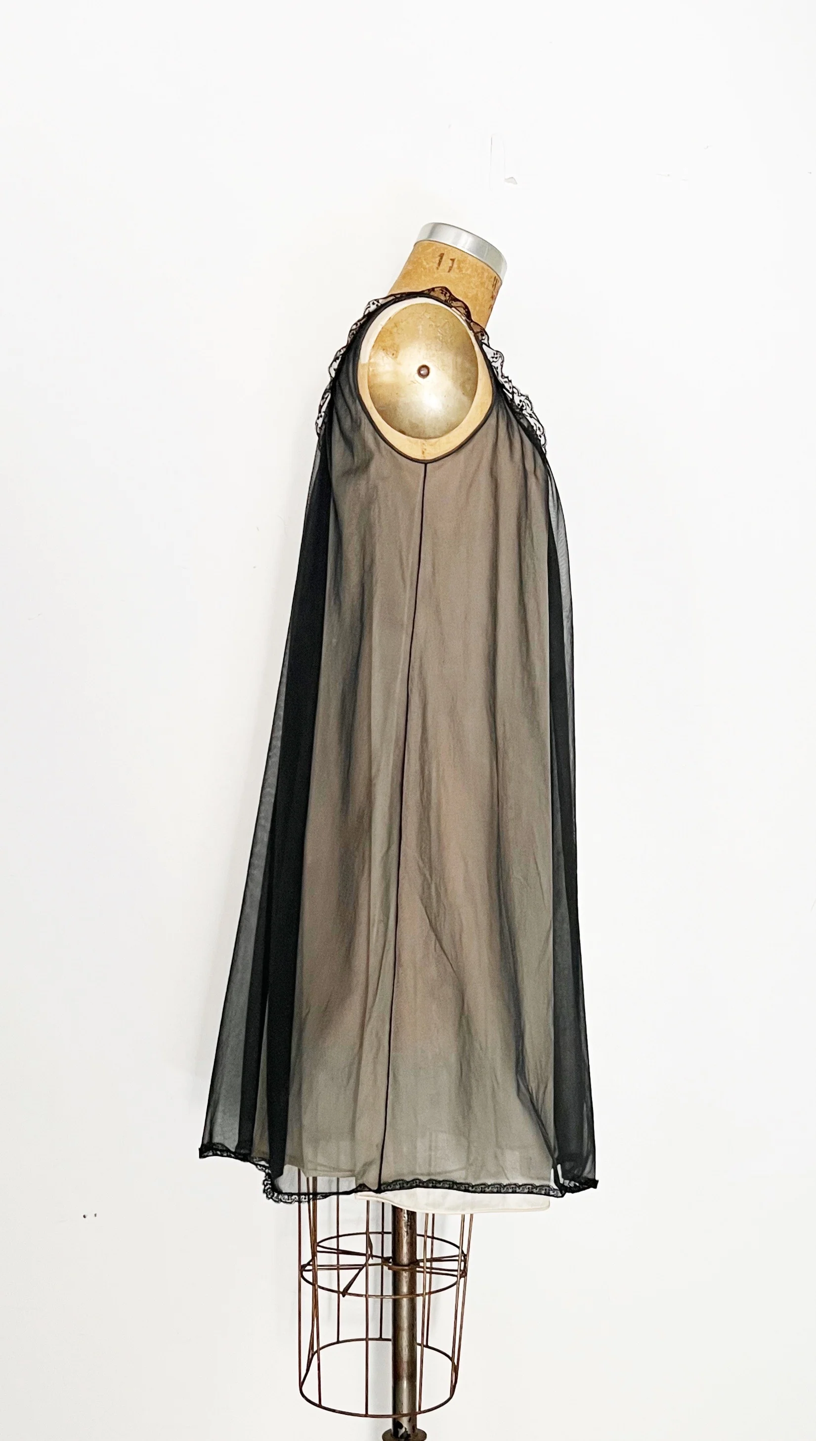 60s Black Nylon Chiffon Peignoir And Nightgown Set by Vanity Fair - Image 4
