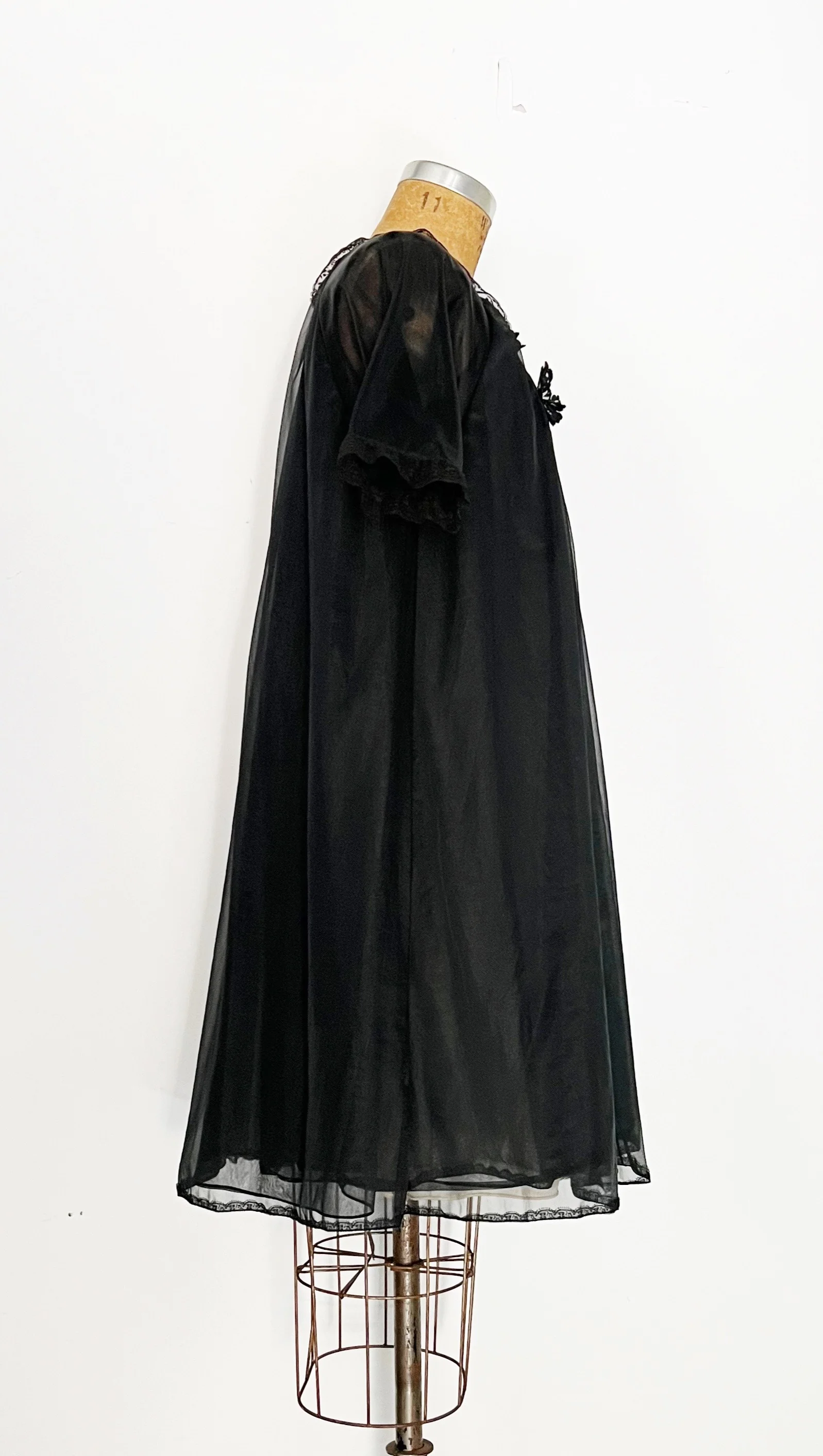 60s Black Nylon Chiffon Peignoir And Nightgown Set by Vanity Fair - Image 7