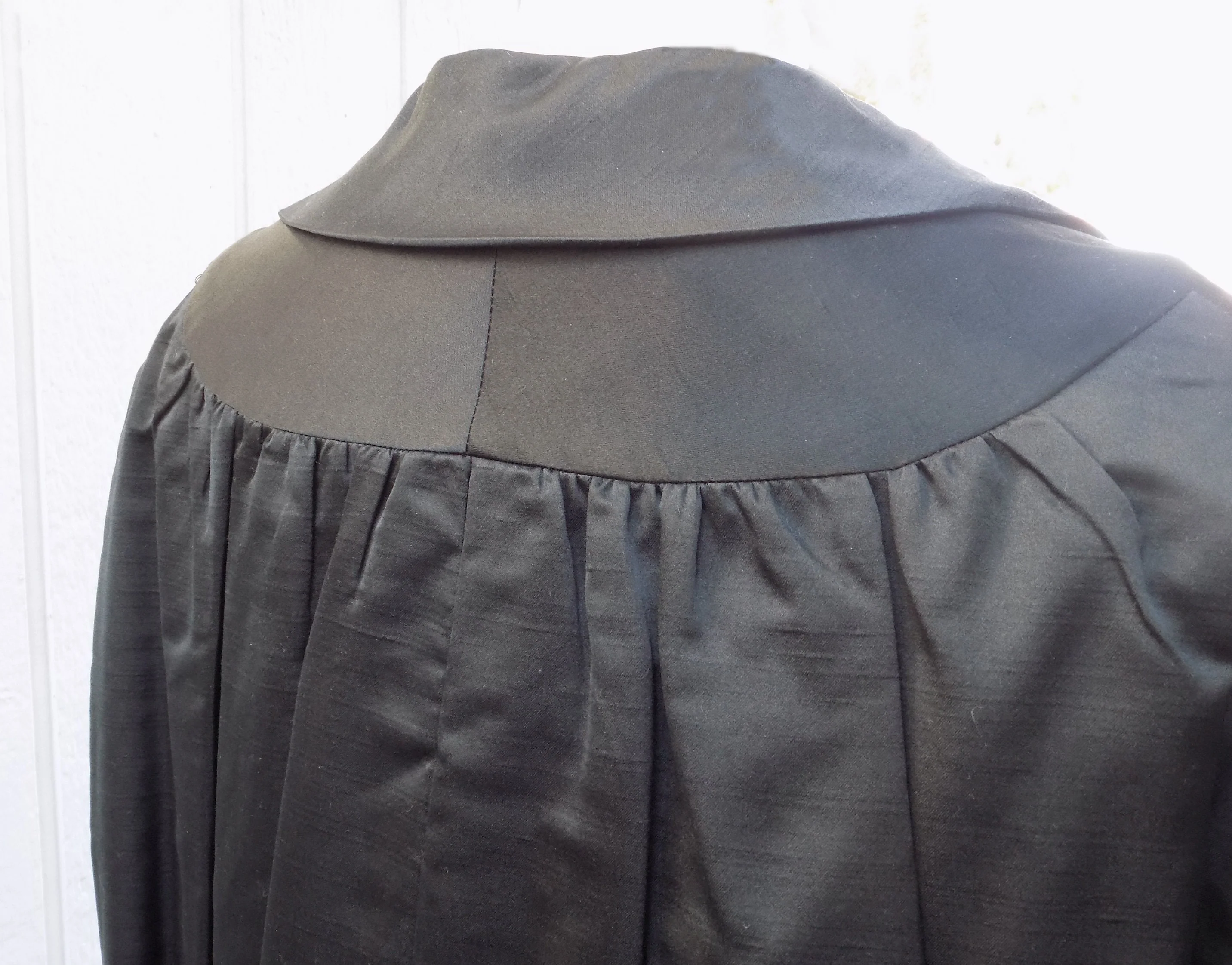60s Black Silk Opera Coat Saks Fifth Avenue Formal Wedding Winter Lining Three Quarter Sleeves Pockets Mod - Image 3