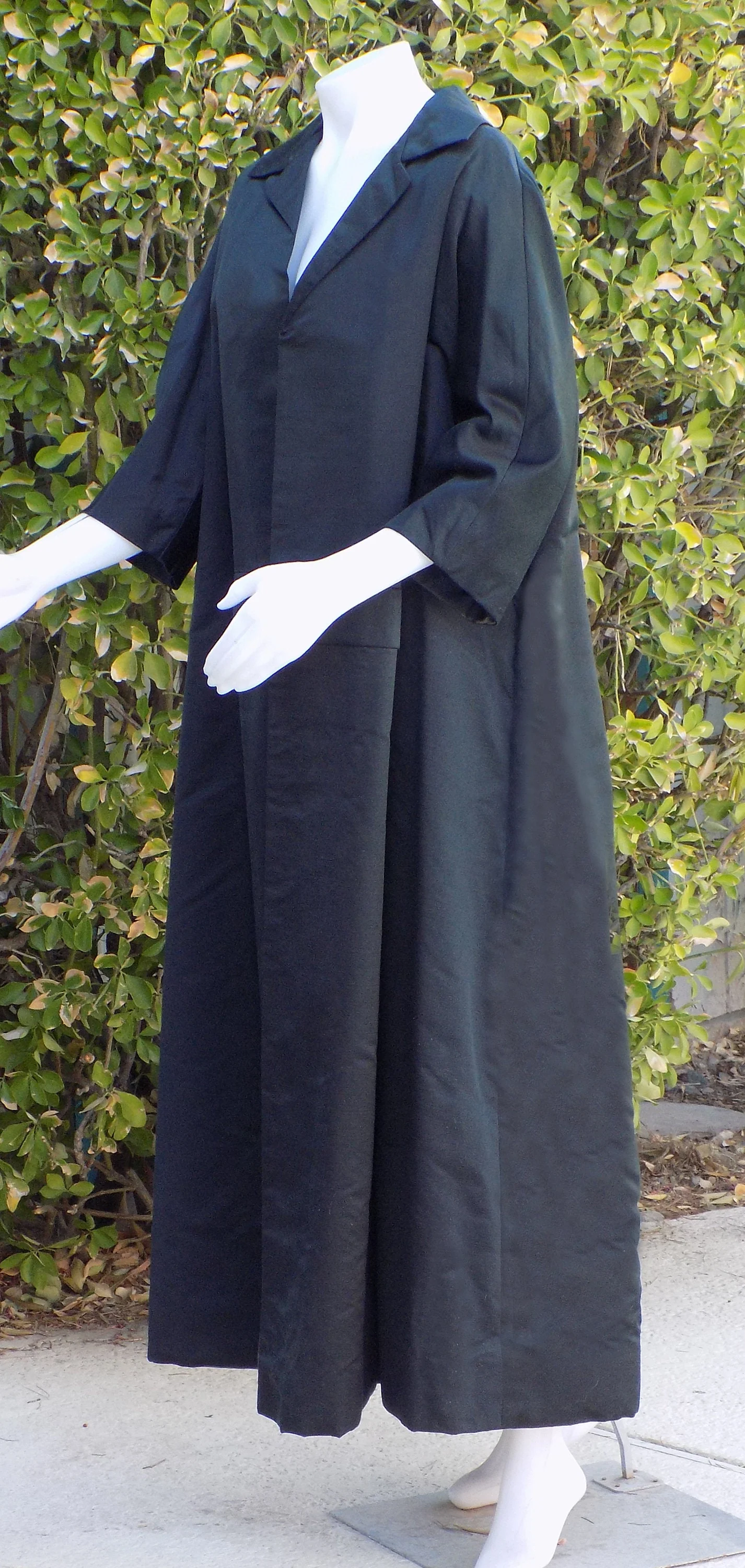 60s Black Silk Opera Coat Saks Fifth Avenue Formal Wedding Winter Lining Three Quarter Sleeves Pockets Mod - Image 5