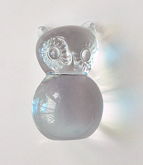60s Blown Glass Baby Owl Paperweight Decorative Bird Owlet Décor Baby Animal - Image 4