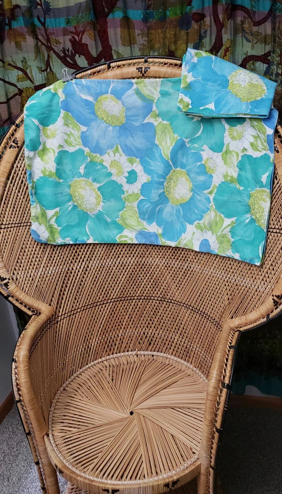 60s Blue Floral Perma-Prest Pillowcases Set of 2 - Image 2