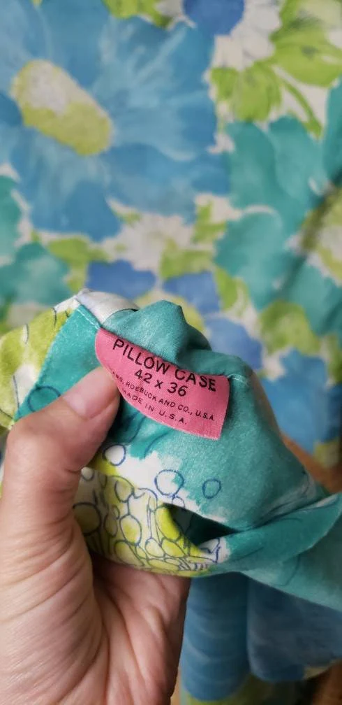 60s Blue Floral Perma-Prest Pillowcases Set of 2 - Image 5