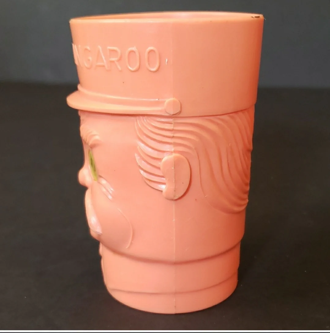 60s Capain Kangaroo Lenticular Eyes Plastic Cup By Robert Keeshan - Image 5