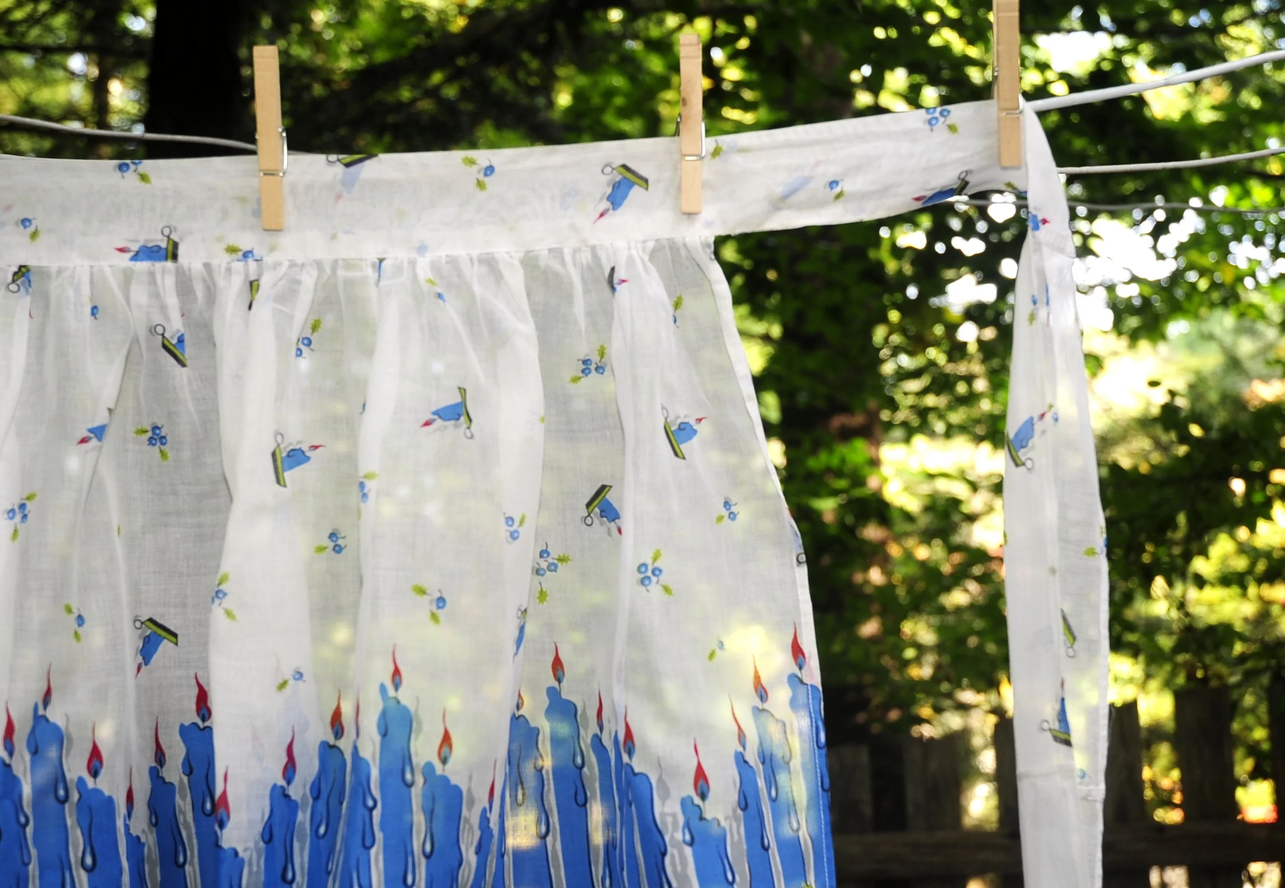 60s Christmas Hanukkah Fancy Half Apron Blue Candles - Image 7