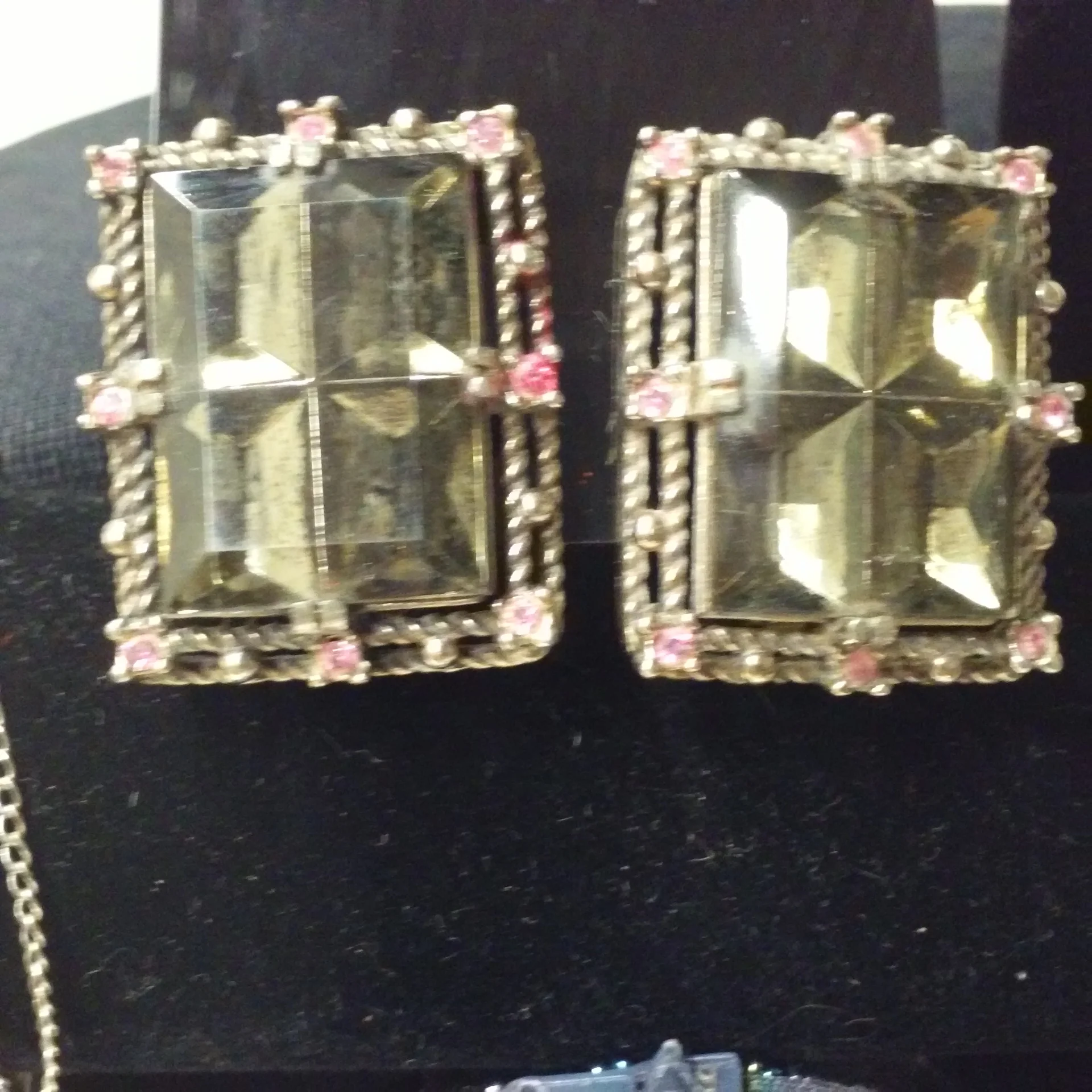 60s Chunky Facet Glass Bracelet Matching Clip Earring By Unmarked Costume Jewelry Set with Beaded Pouch - Image 12