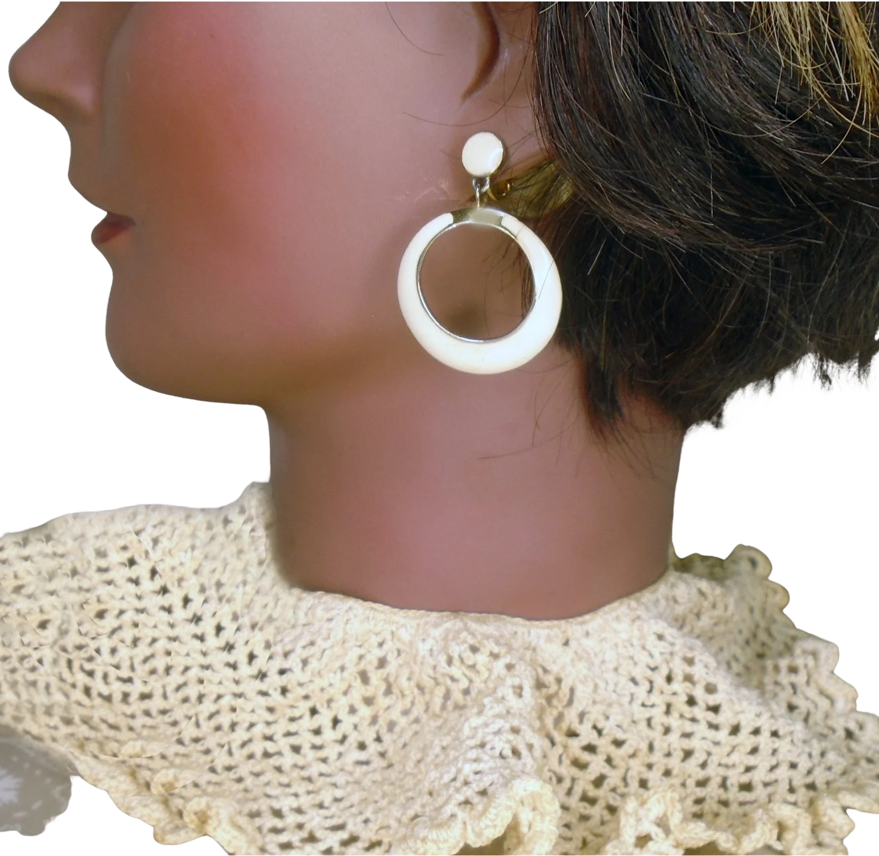60s Clip On Hoop Earrings Ivory Off White Enamel By Crown Trifari