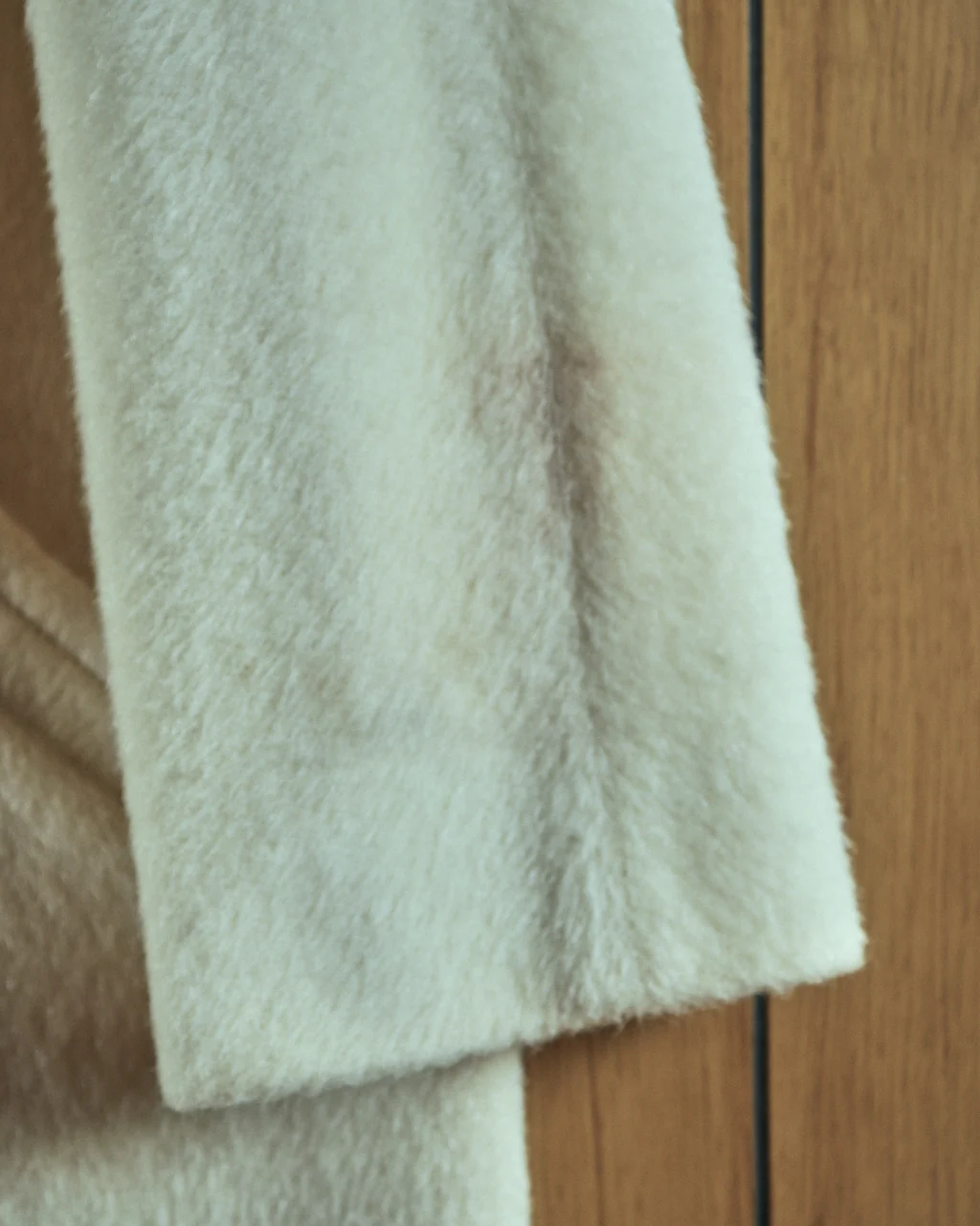 60s Cream Faux Fur Coat - Image 6