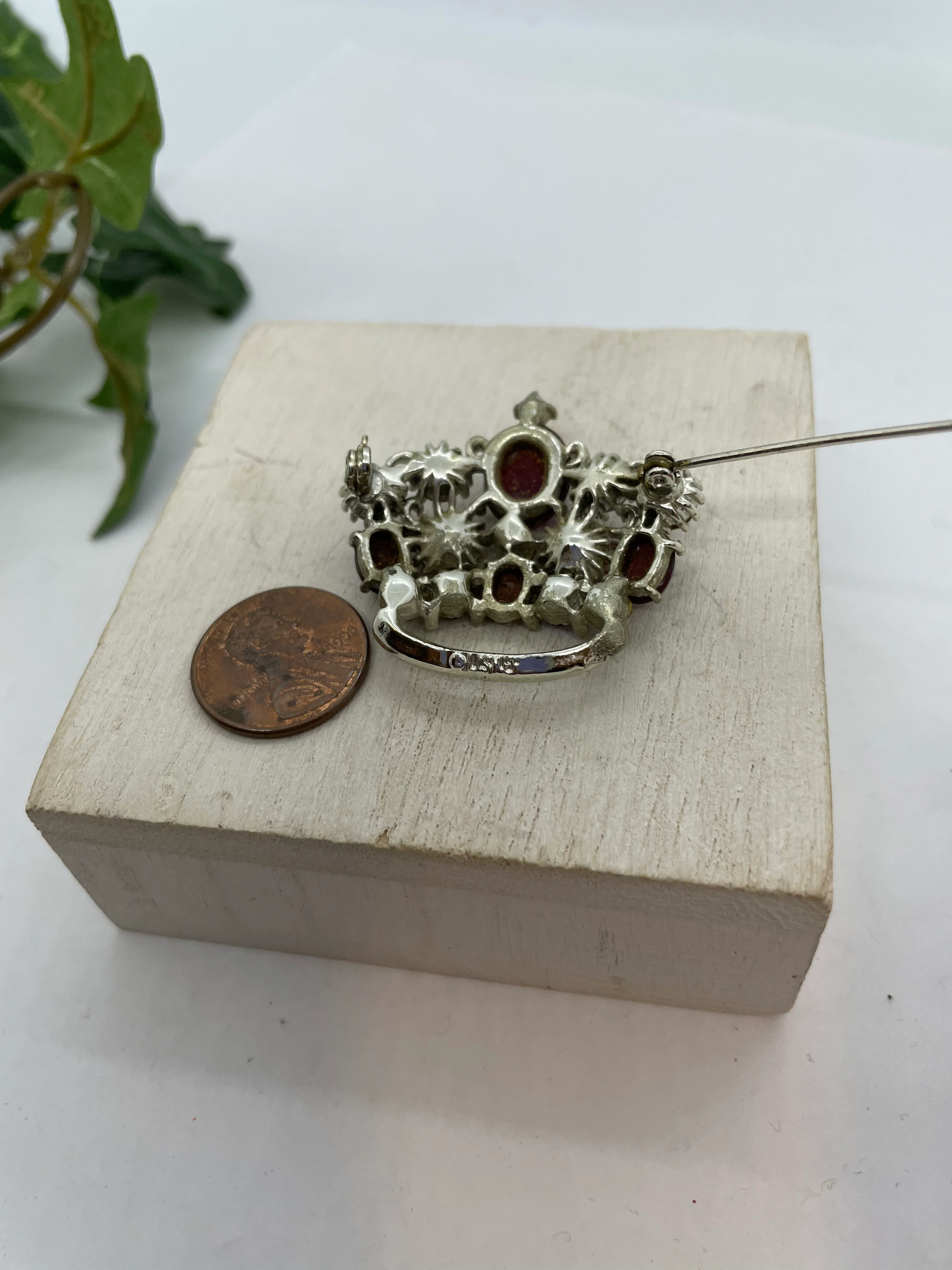 60s Crown Red Rhinestone Brooch Pin Coronation Jewelry By Lisner - Image 8