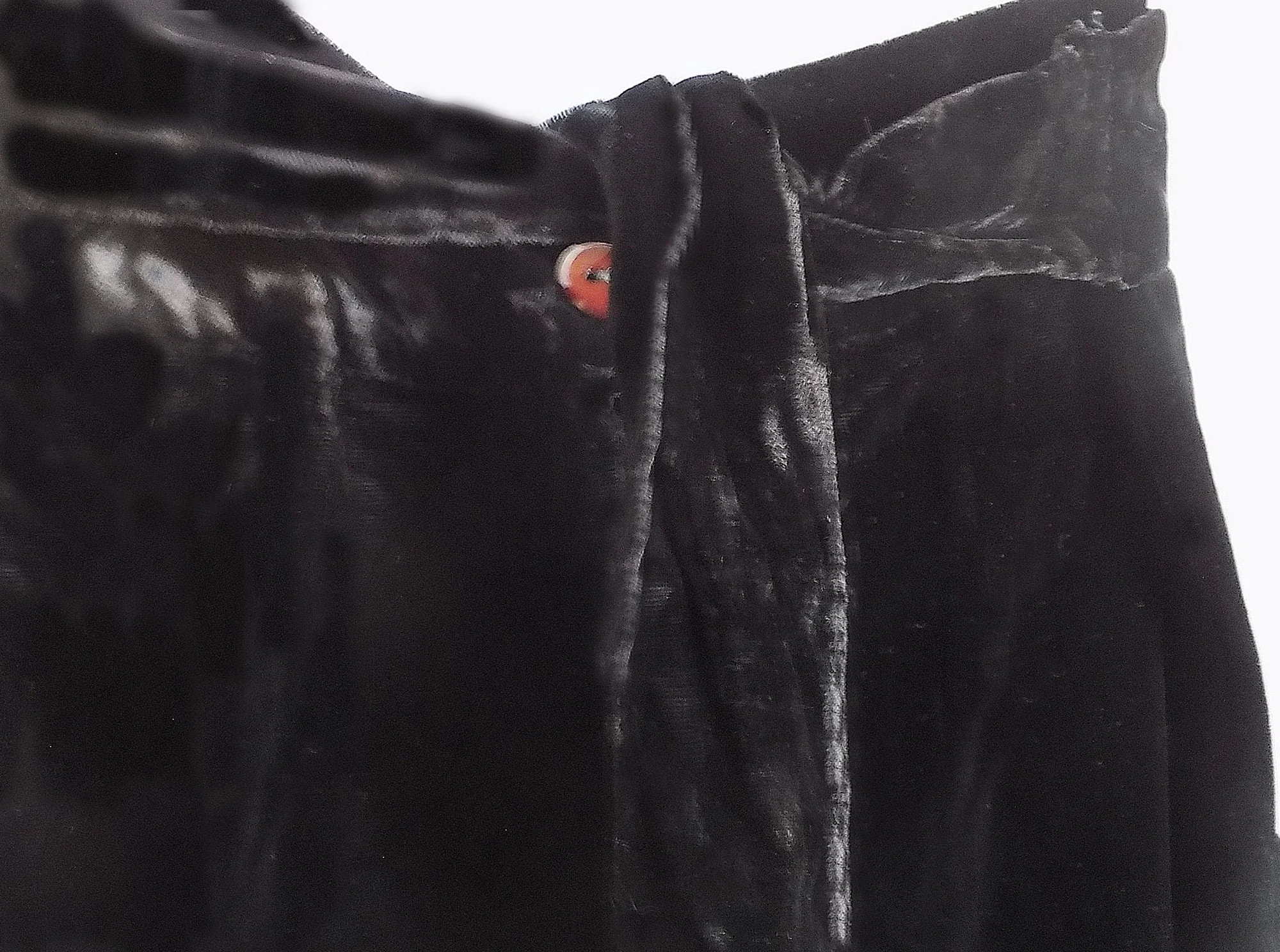 60s Crushed Black Velvet Skirt with Two Deep Pockets and Two Attached Sashes Zipper and Button Closure - Image 3