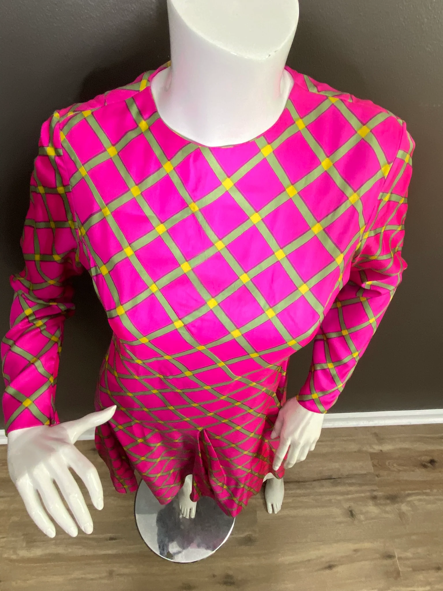60s Drop Waist Geometric Dress With Pussy Bow By Moe Nathan New York - Image 5