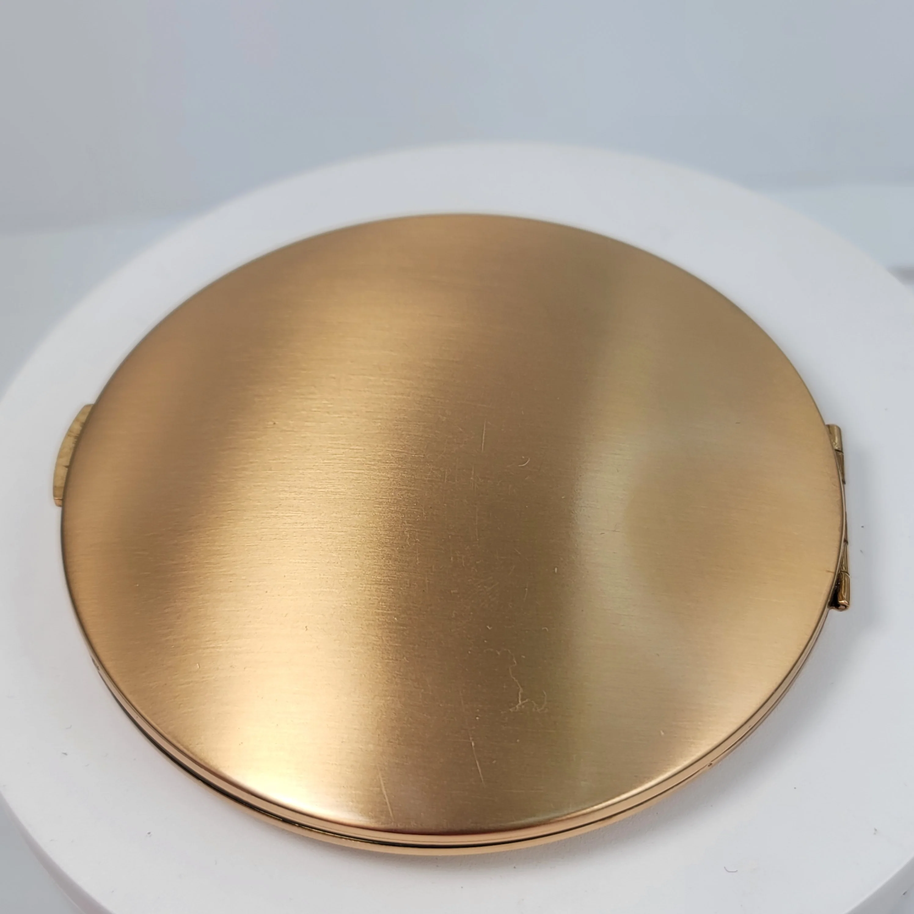 60s Elgin American Round Pressed Powder Compact Mirror By Elgin American - Image 2