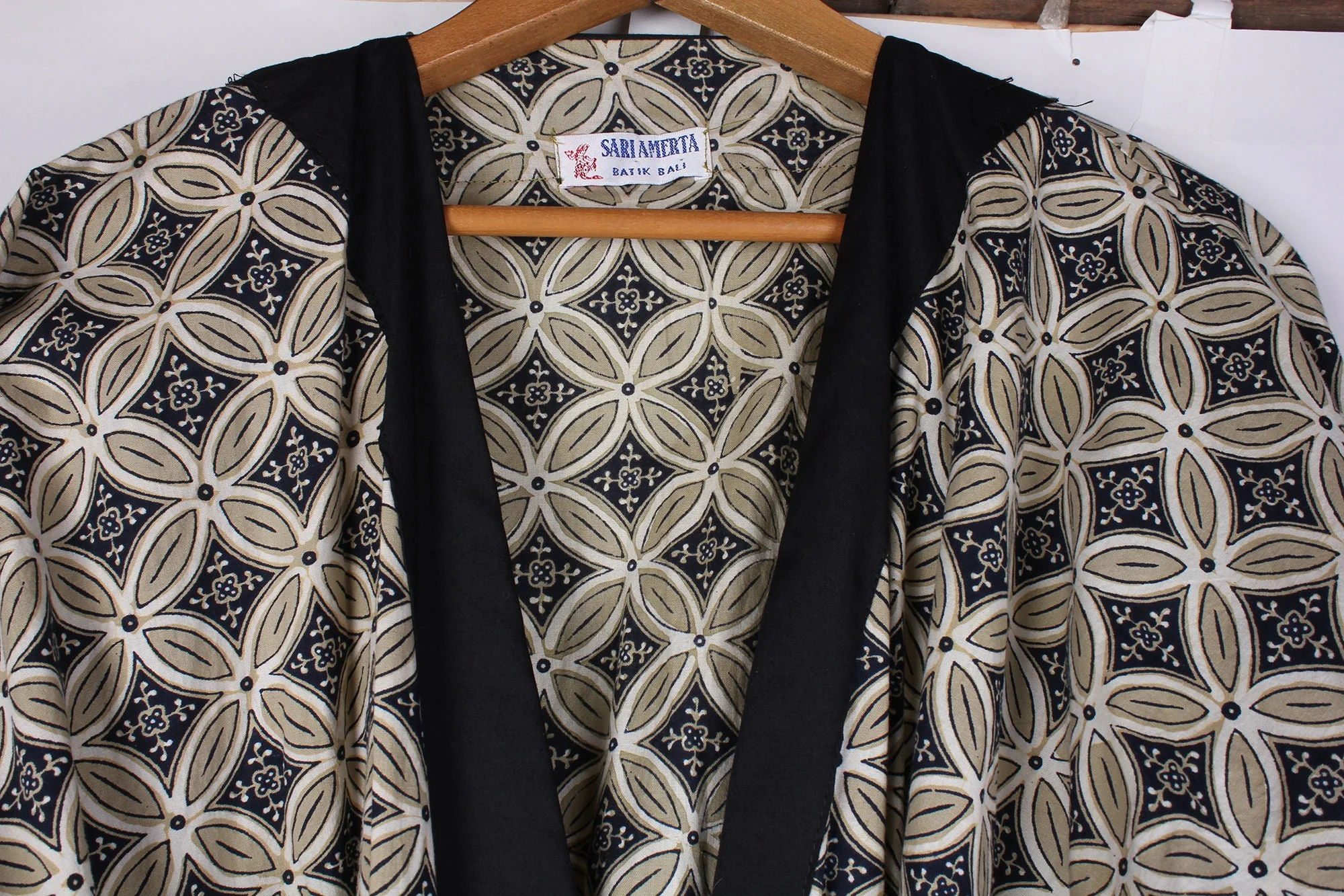 60s Era Geometric Batik Black Gold Sari Amerta Brand Robe Robe One Size Fits Most Unisex by Sari Amerta - Image 3