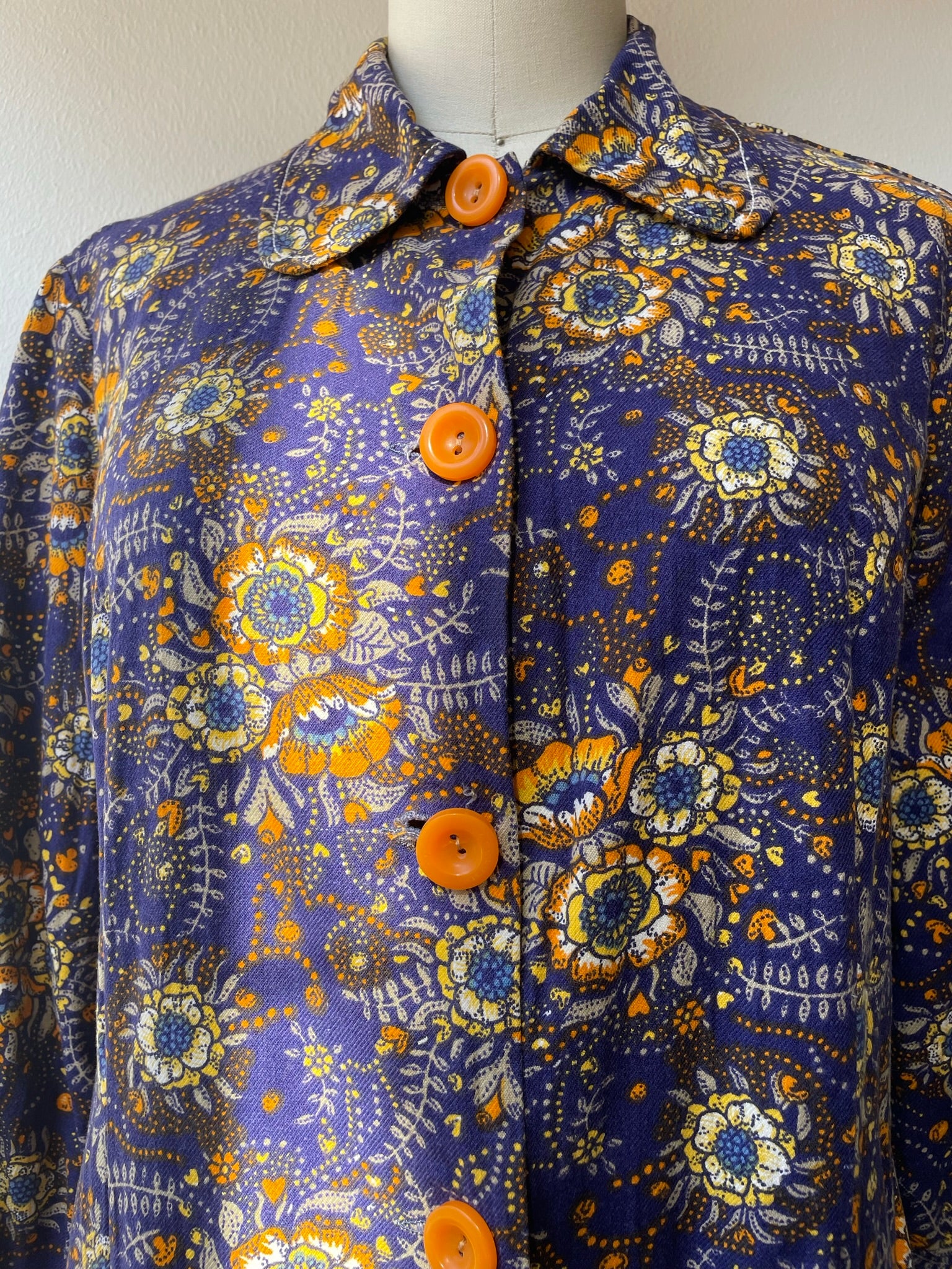 60s Floral Printed Cotton Coat Dress - Image 4