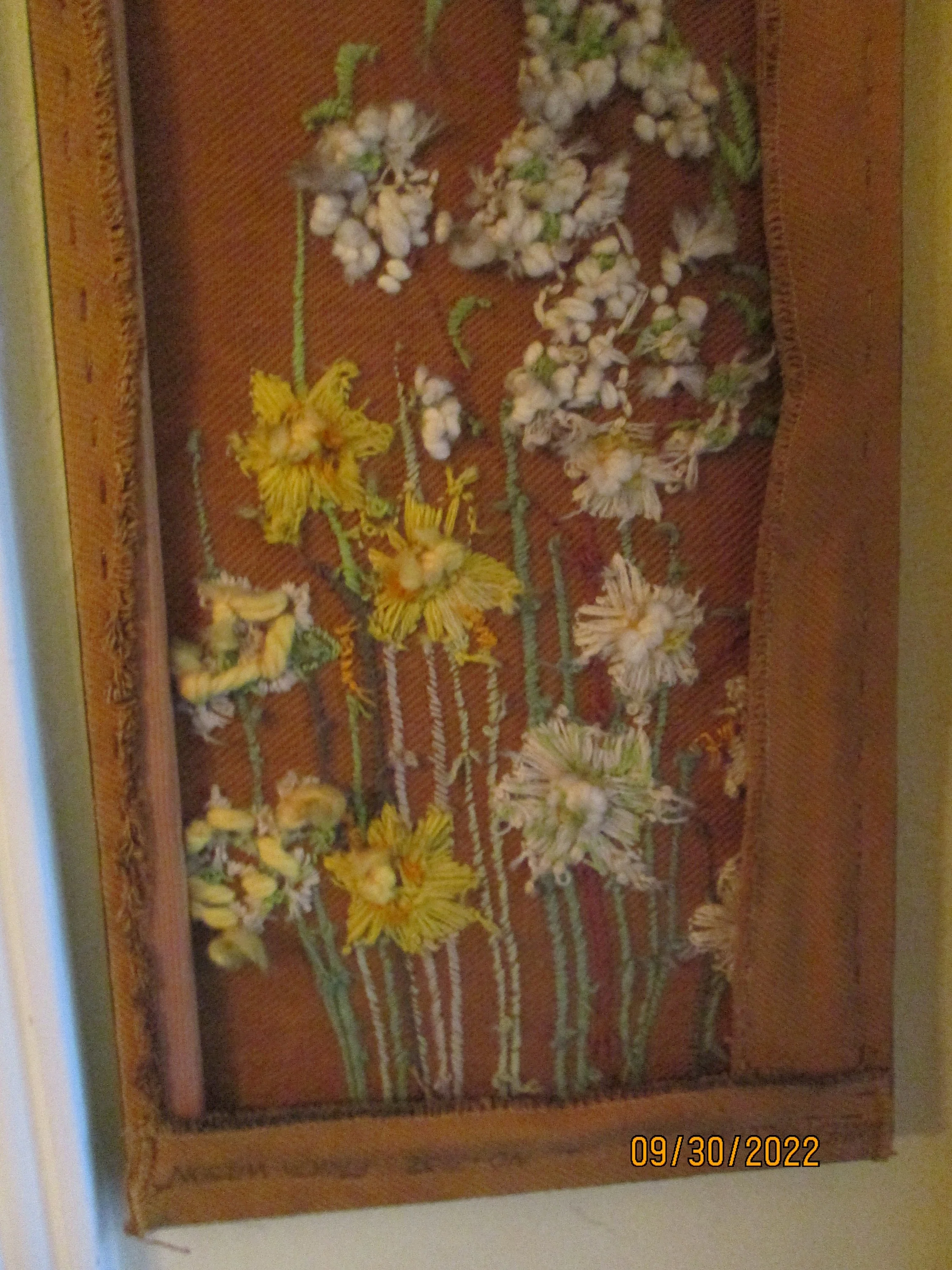 60s Flower Embroidery Fiber Art Columbia Minerva Corp - Image 8