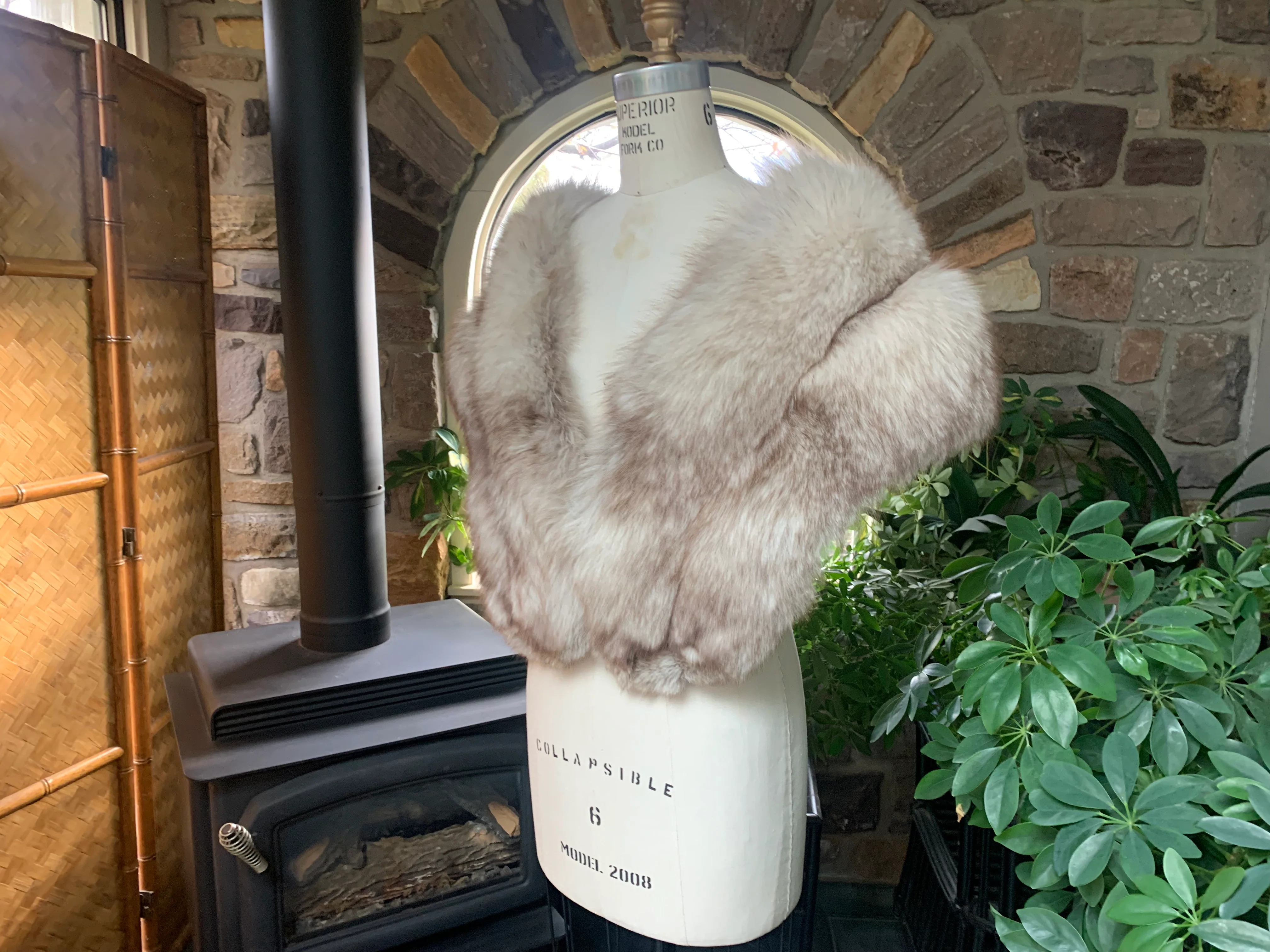 60s Formal Off The Shoulder Fox Fur Wedding Wrap Stole - Image 4