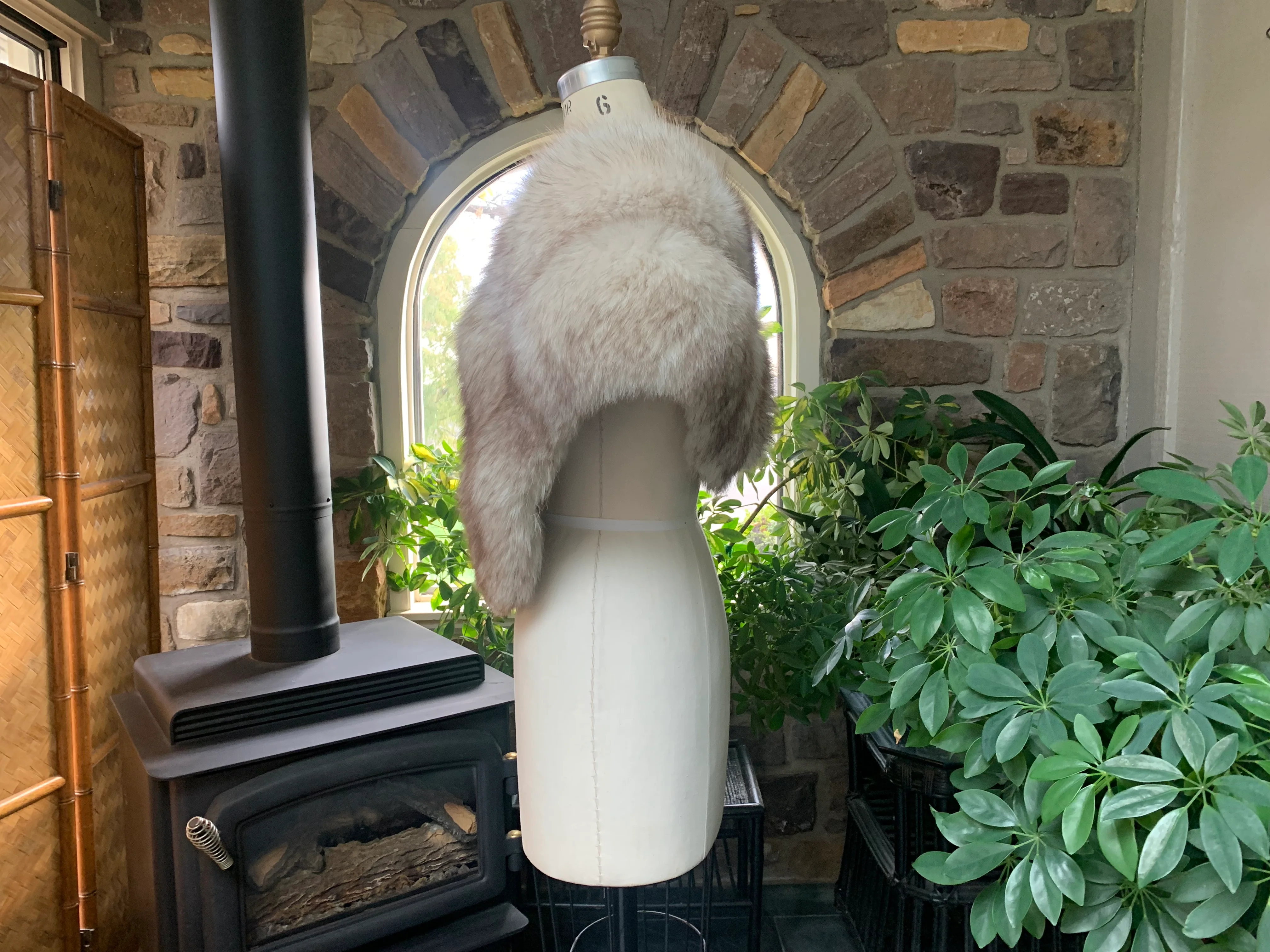 60s Formal Off The Shoulder Fox Fur Wedding Wrap Stole - Image 5