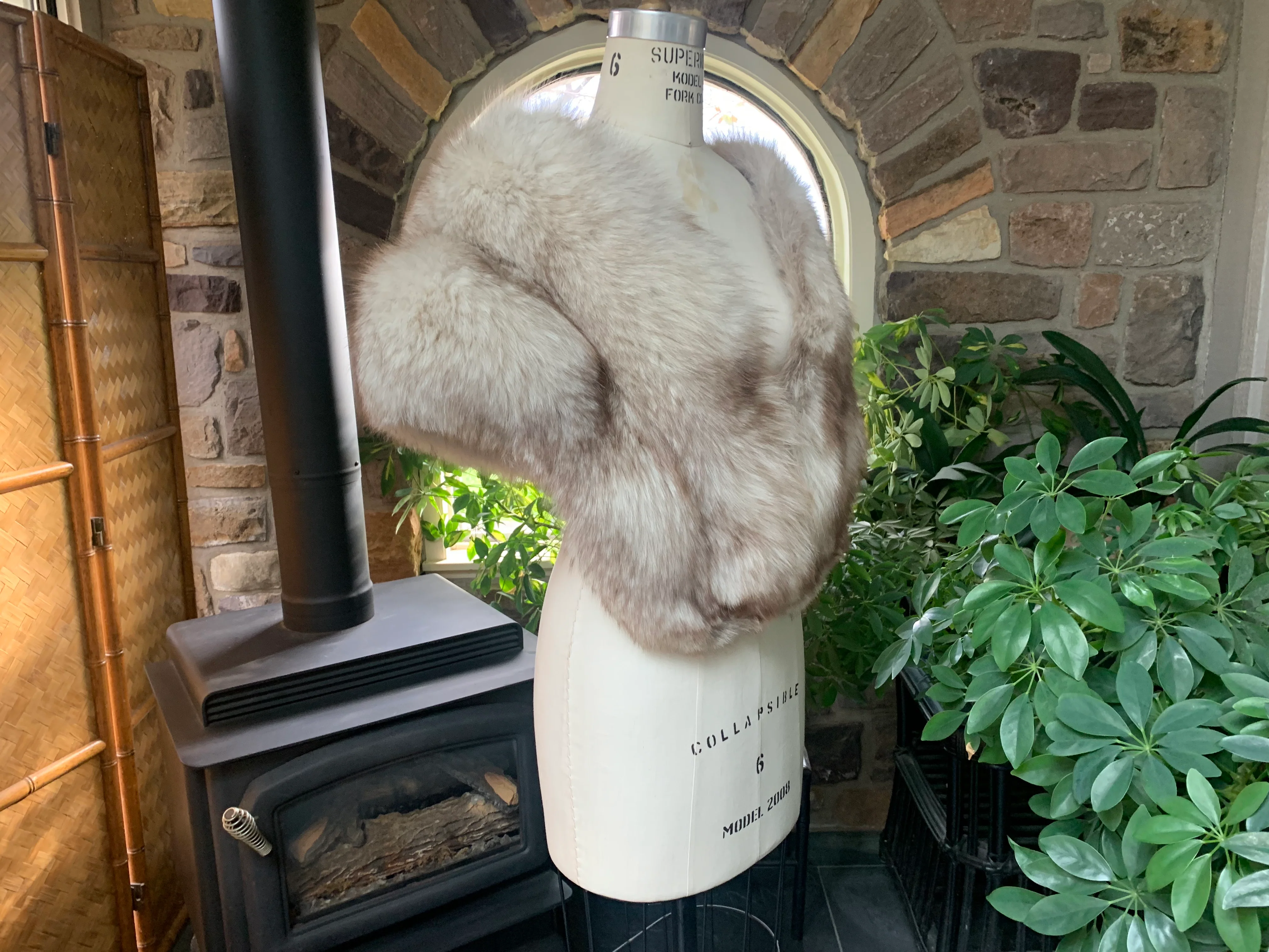 60s Formal Off The Shoulder Fox Fur Wedding Wrap Stole - Image 9