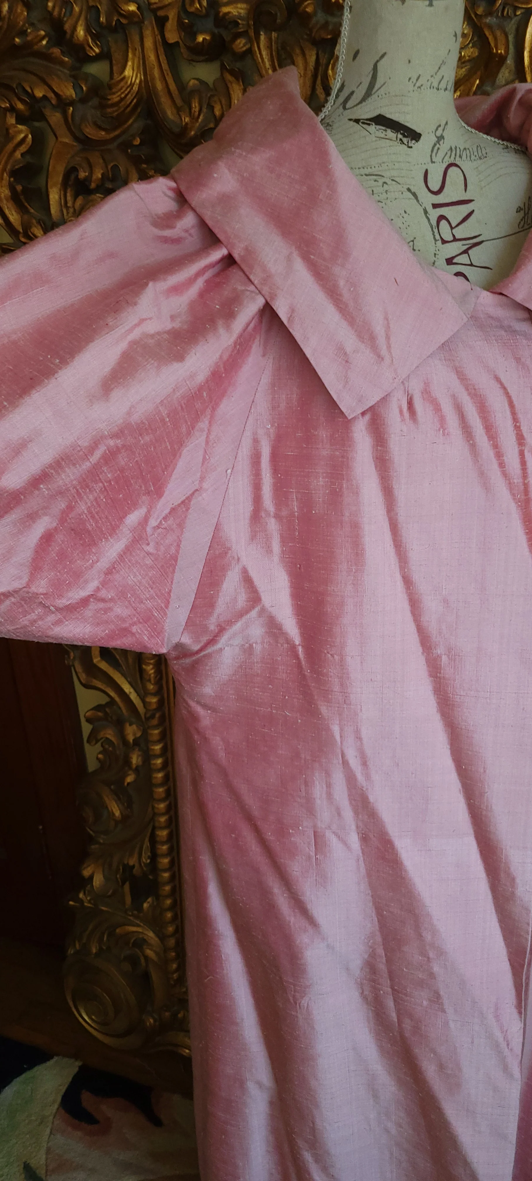 60s Glamourous Pink Thai Silk Opera Coat By Star of Siam Thailand - Image 5