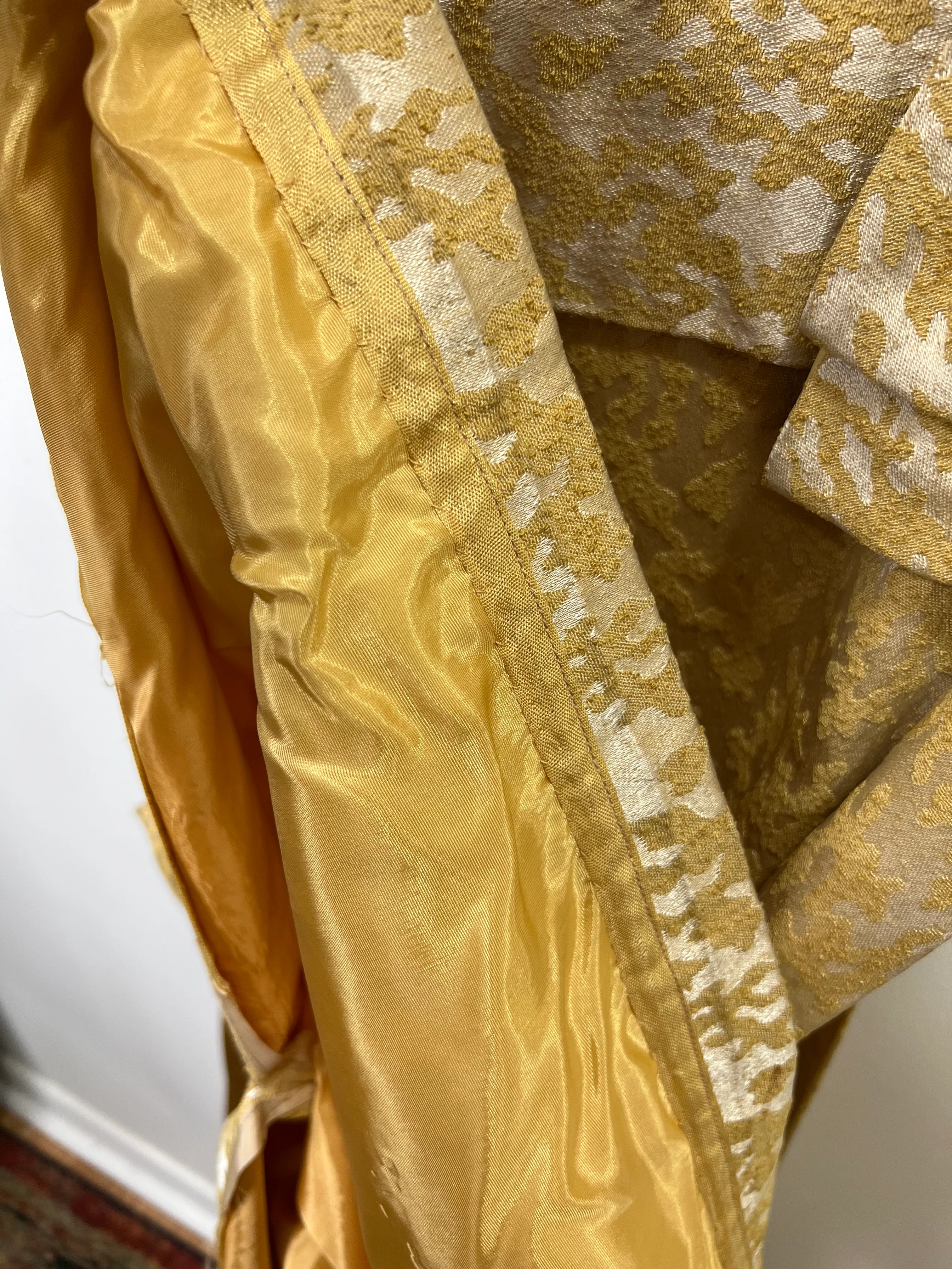 60s Gold Brocade Empire Waist Made In Usa Union Label - Image 10