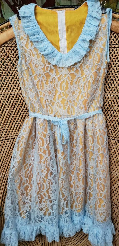 60s Golden Baby Blue Lace Party - Image 5
