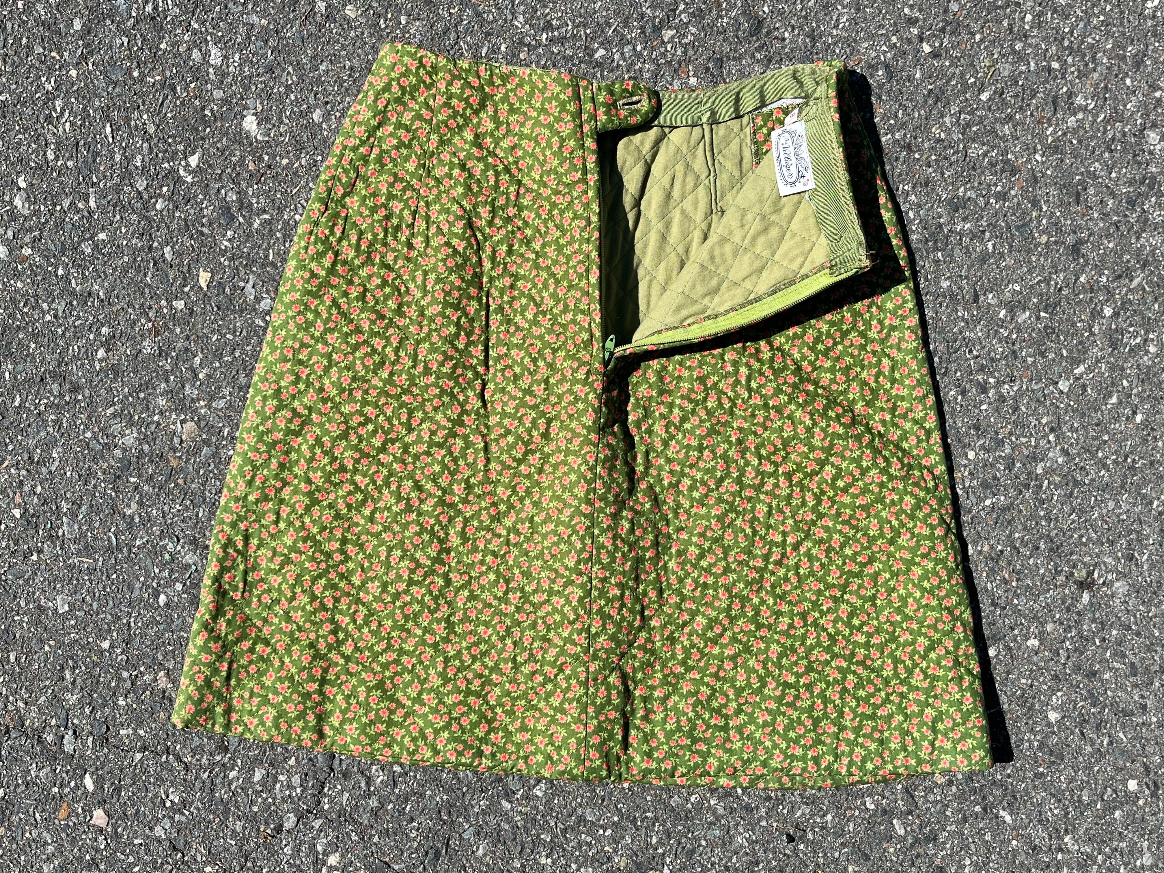60s Green Floral Quilted Mod Mini Skirt By The Villager - Image 4