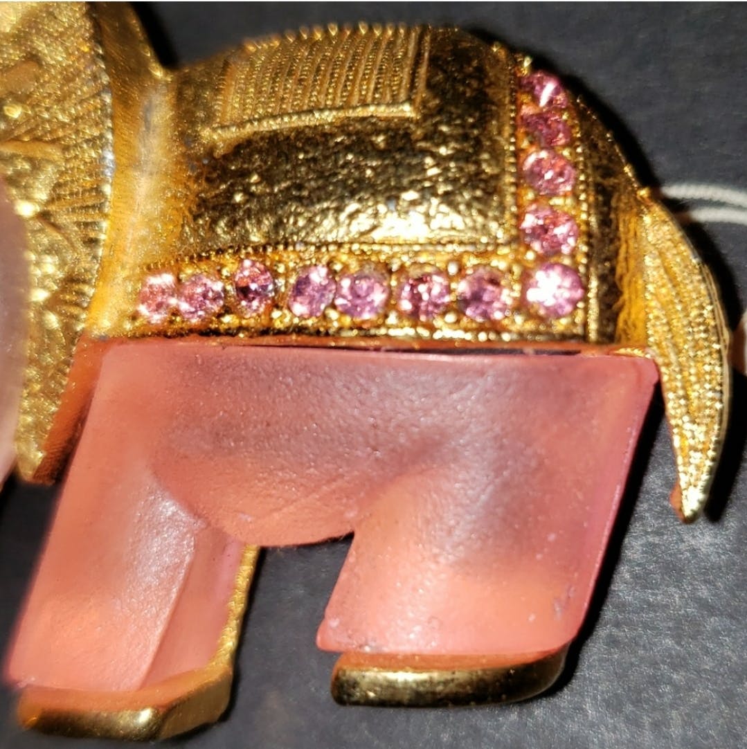 60's Pink Rhinestone Elephant Brooch by Hattie Carnegie - Image 5