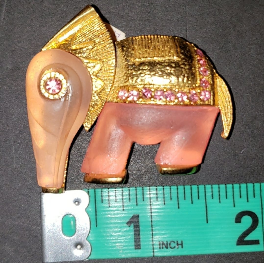 60's Pink Rhinestone Elephant Brooch by Hattie Carnegie - Image 8