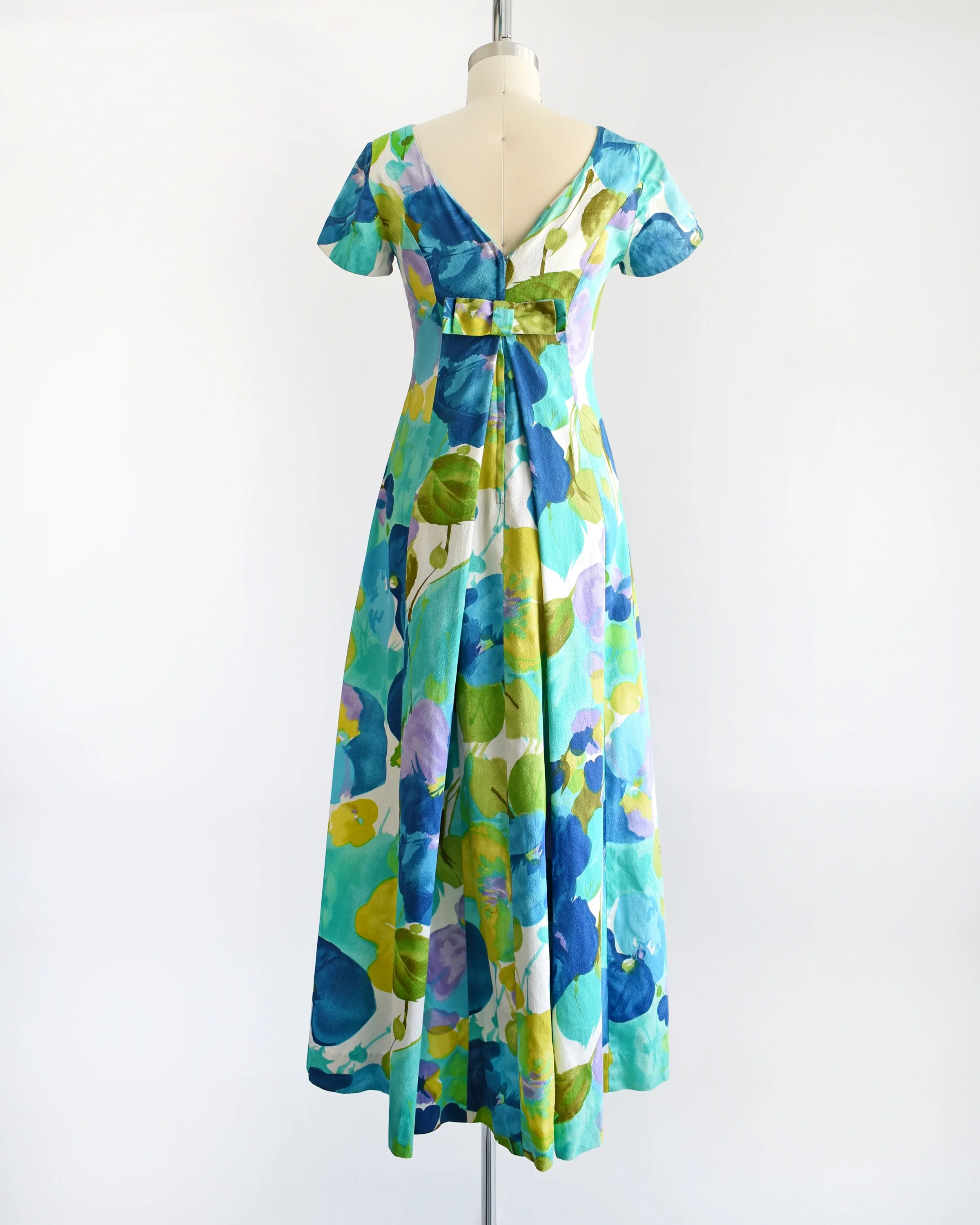 60s Hawaiian Dress Vintage 60s Maxi Dress, Blue and Green Floral Cotton Barkcloth Andrade Ja-Na of Hawaii Dress, Xs - Image 4