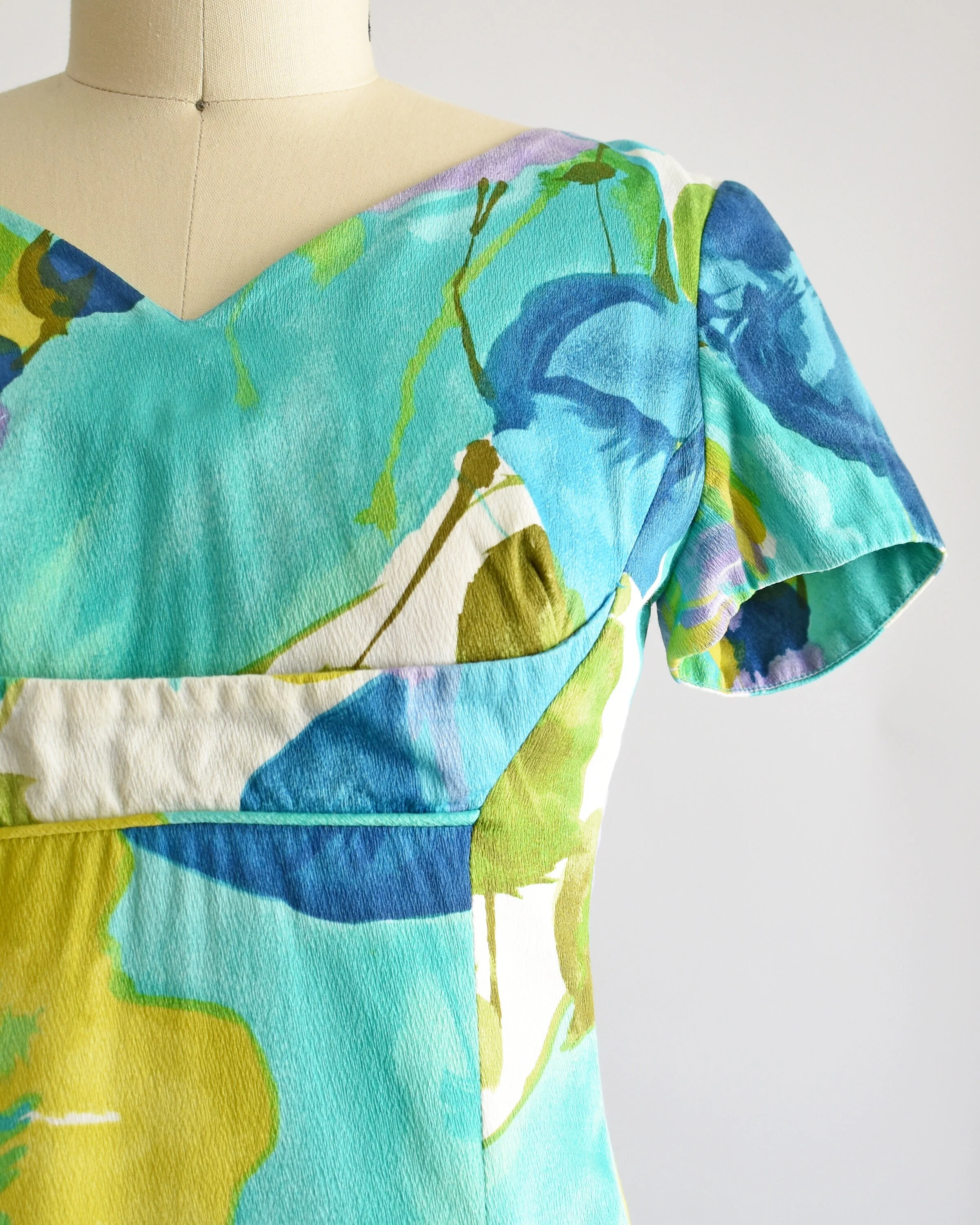 60s Hawaiian Dress Vintage 60s Maxi Dress, Blue and Green Floral Cotton Barkcloth Andrade Ja-Na of Hawaii Dress, Xs - Image 6