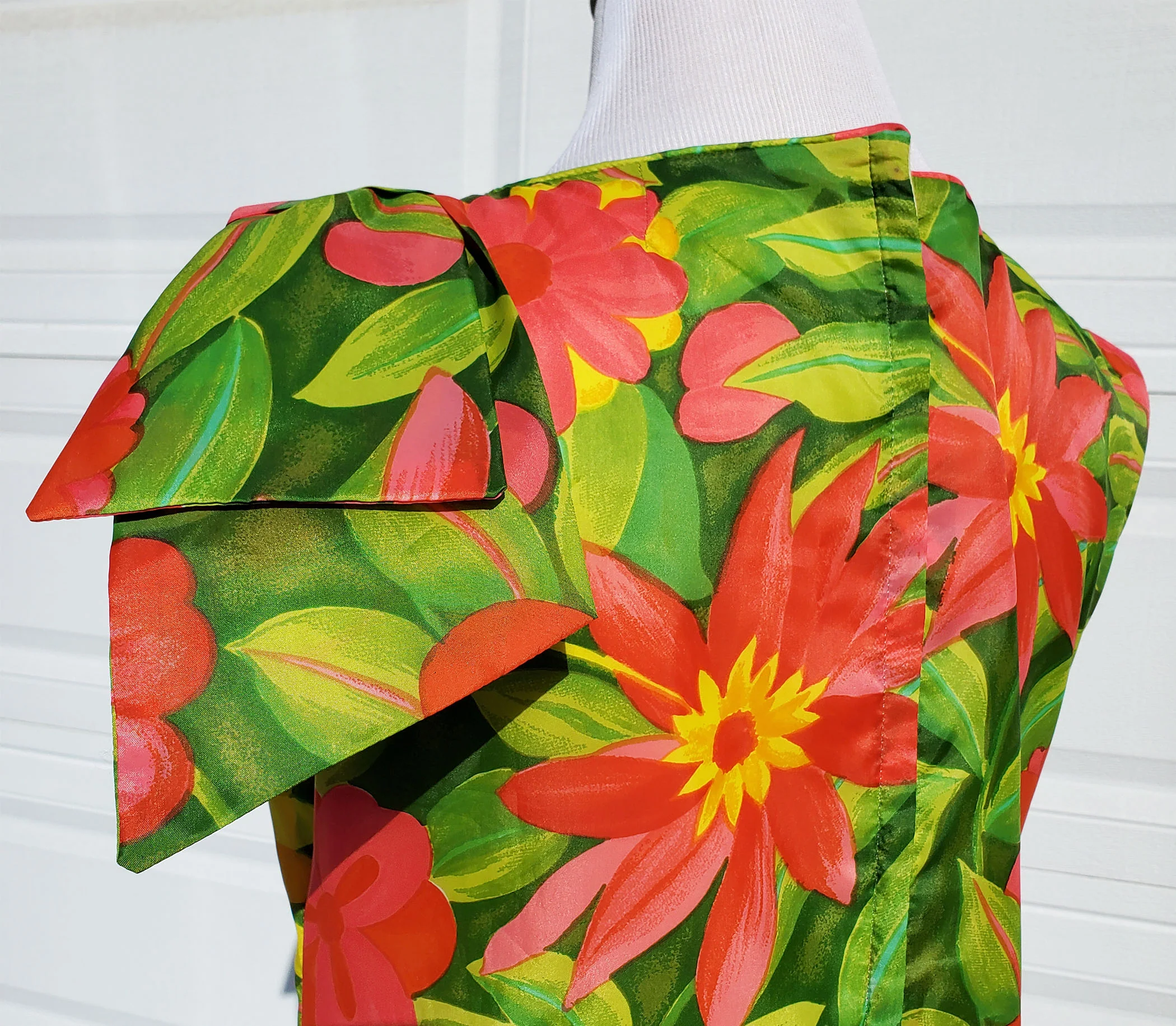60s Tropical Shift Dress by Waltah Clarke - Image 7