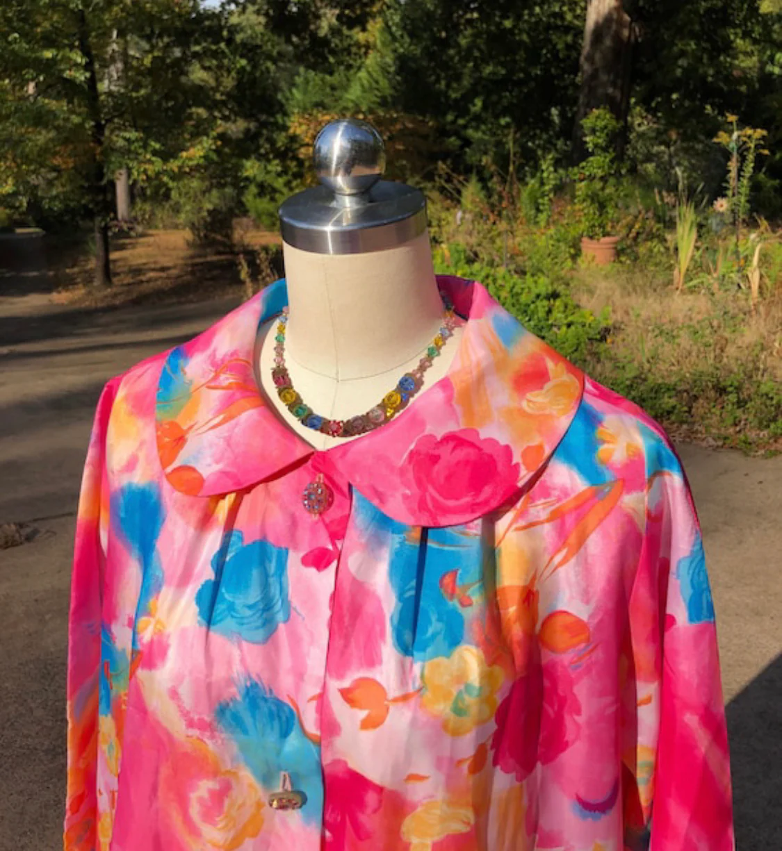 60s Hostess Gown Styled By Saybury - Image 9