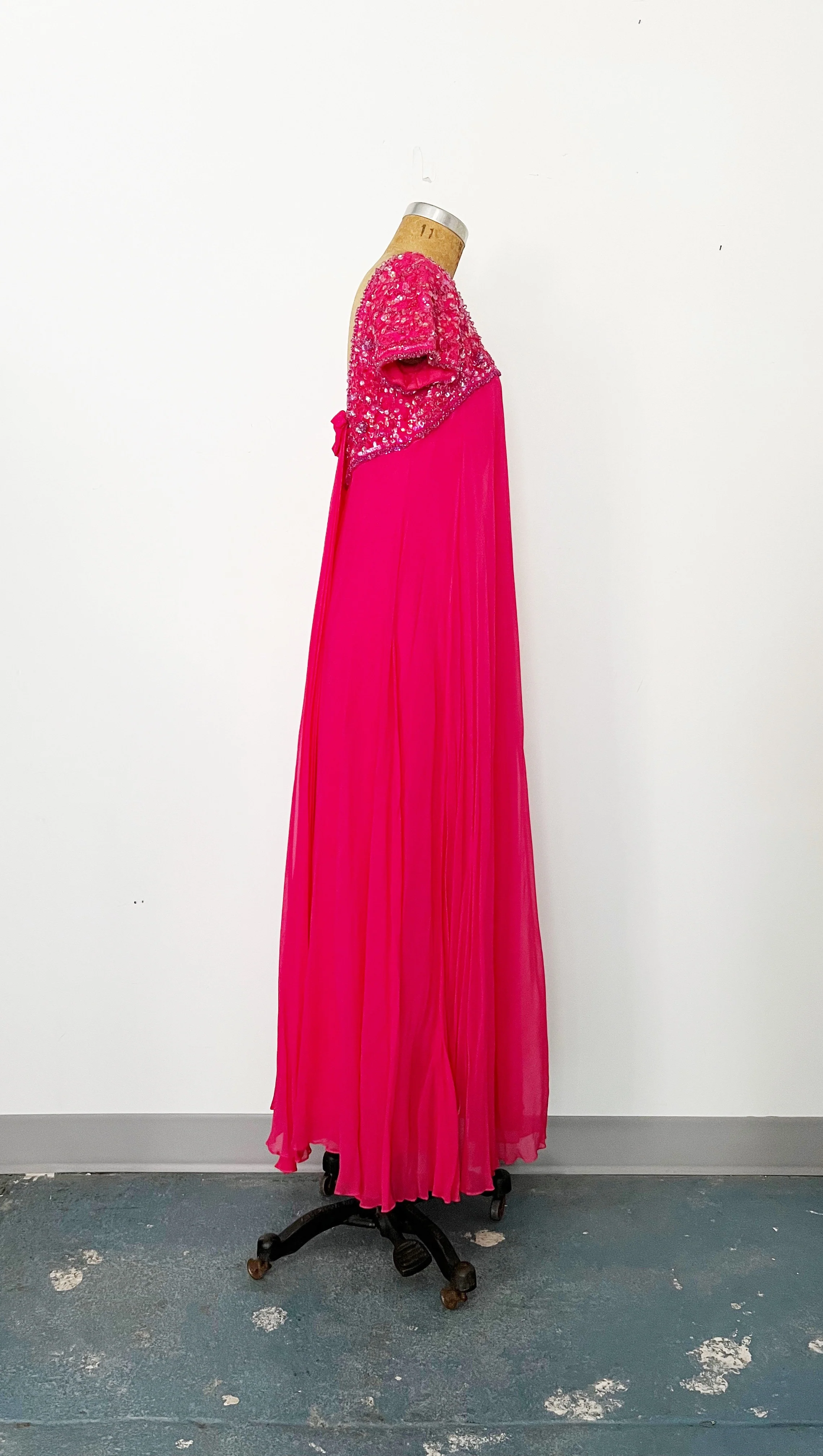 60s Hot Pink Beaded Sequin Silk Evening Gown - Image 4