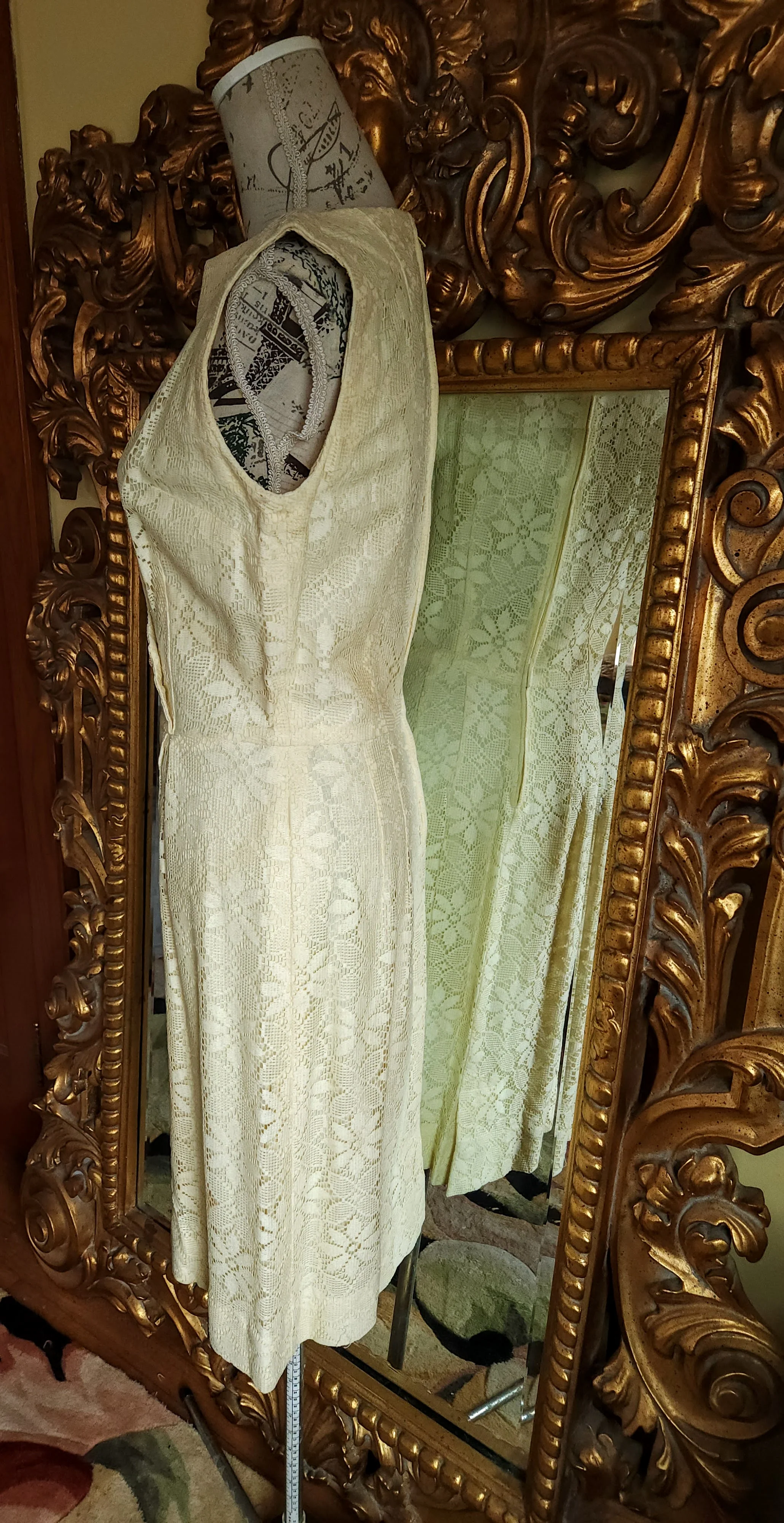 60s Light Yellow Floral Lace Dress - Image 3
