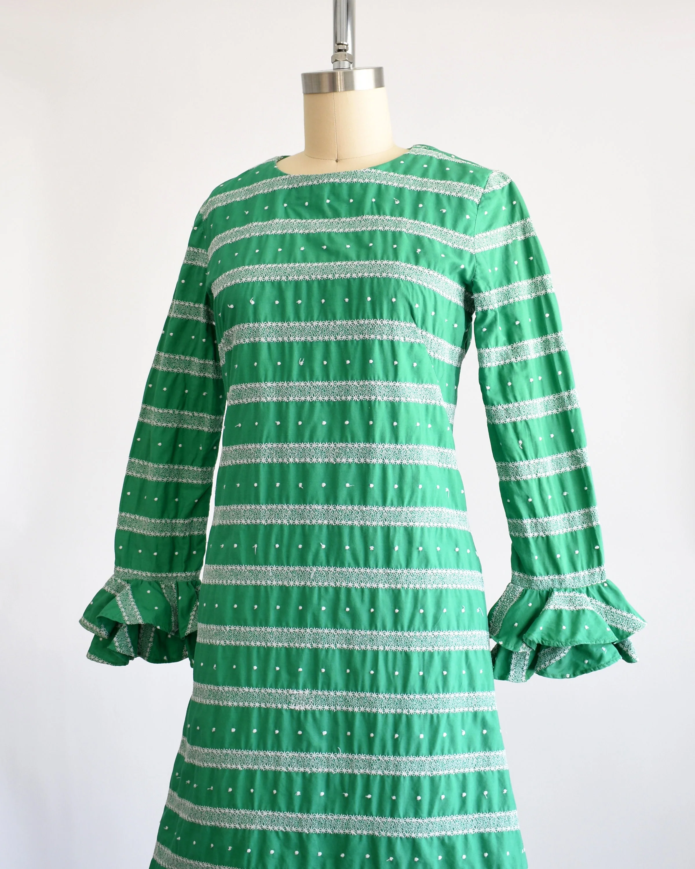60s Mod Embroidered Dress Vintage 60s Dress Green and White Cotton Dress with Ruffled Trumpet Sleeves, Xs - Image 6