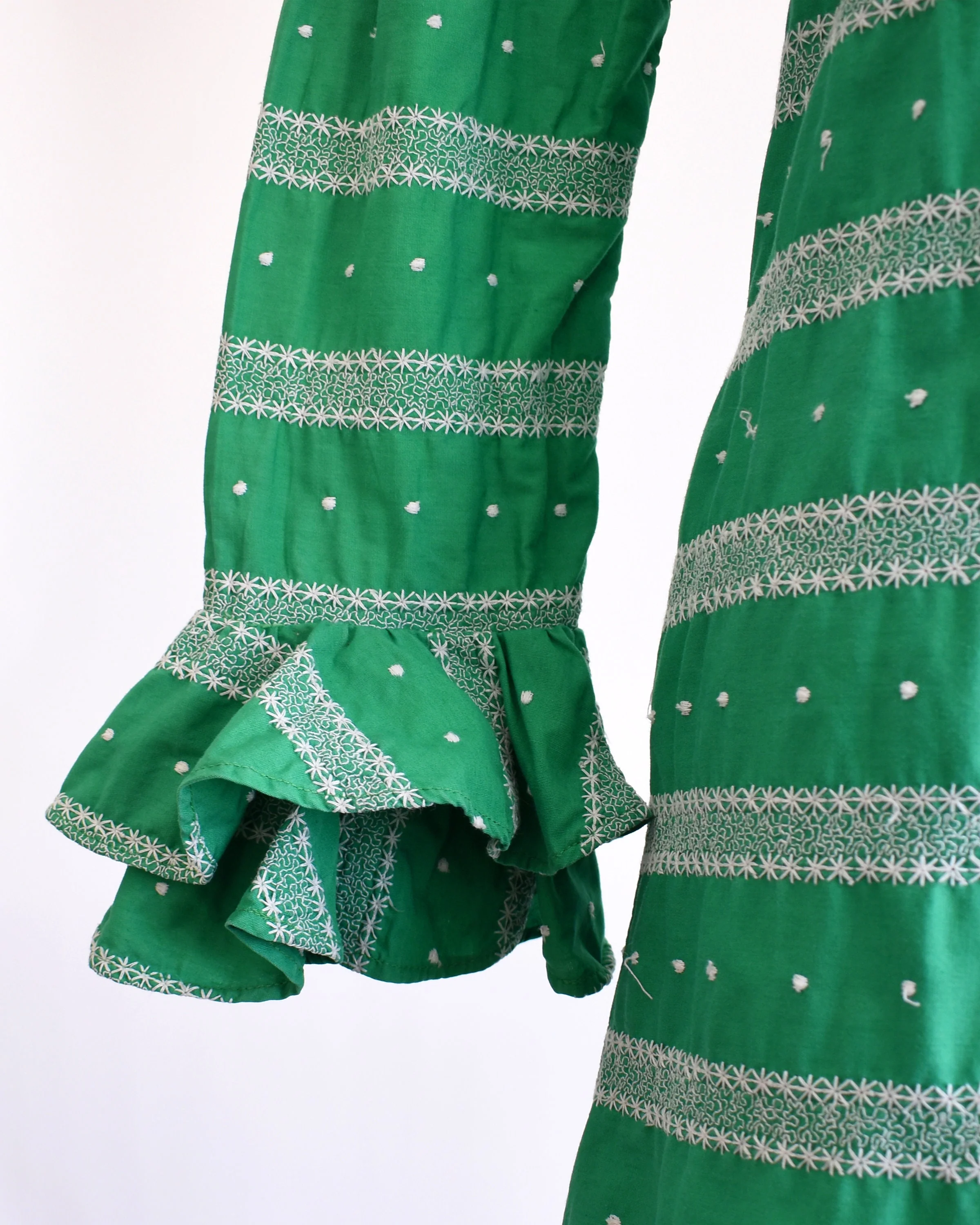 60s Mod Embroidered Dress Vintage 60s Dress Green and White Cotton Dress with Ruffled Trumpet Sleeves, Xs - Image 7